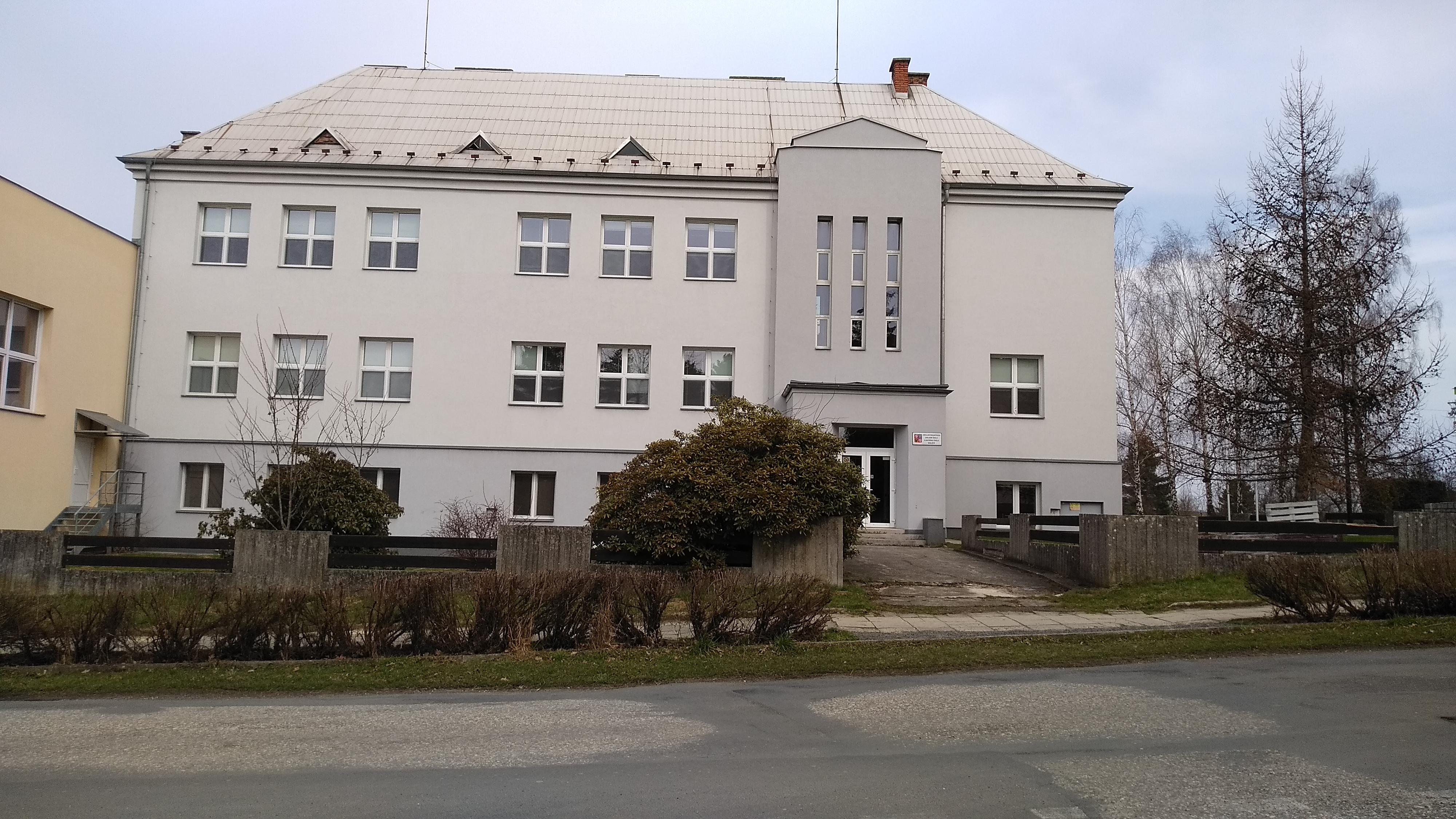 Jubilejní Masarykova základní škola a mateřská škola Sedliště