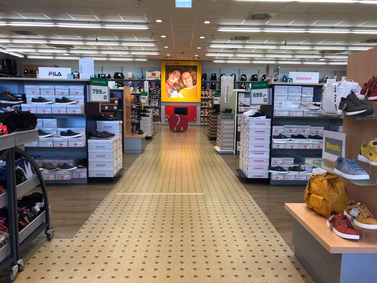 DEICHMANN foto 2
