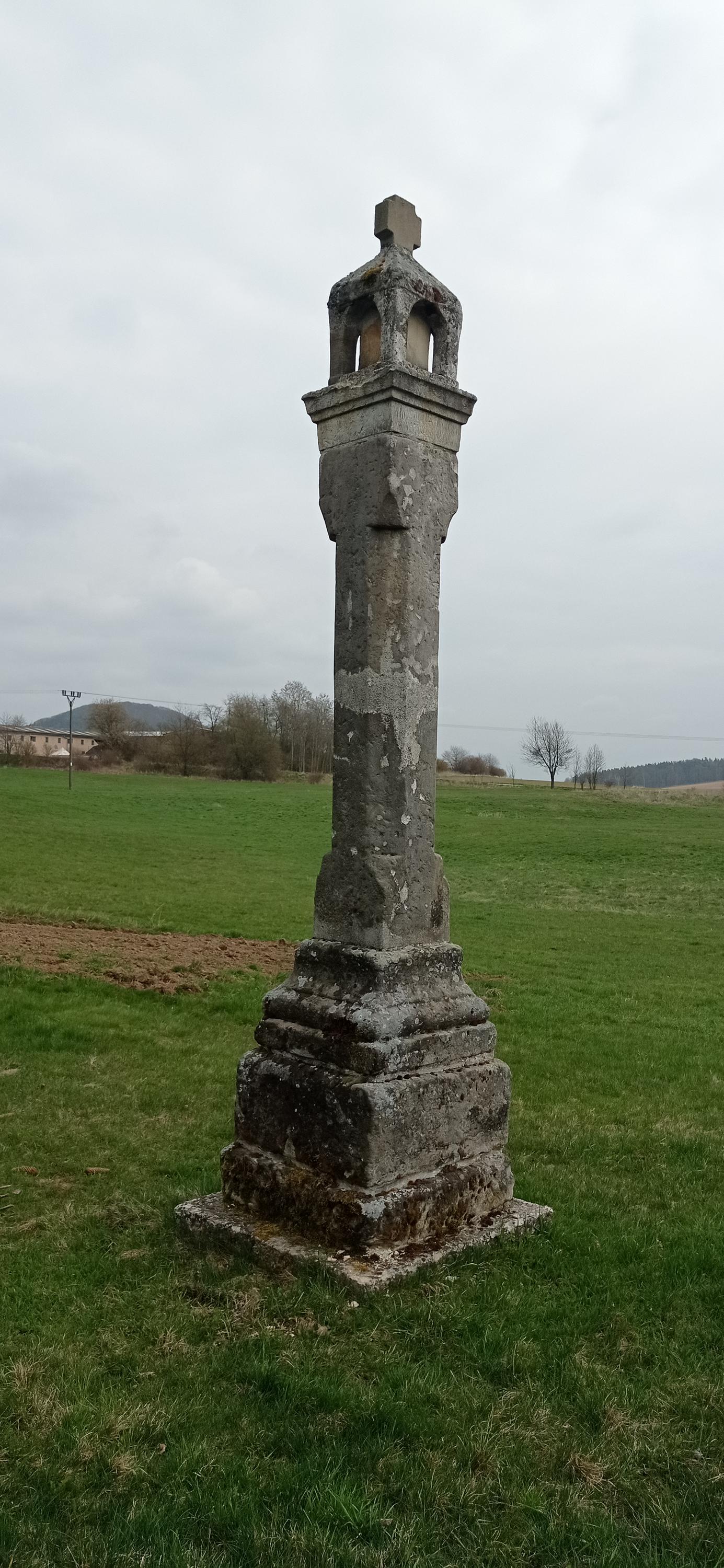 Chlum - obecní úřad foto 3