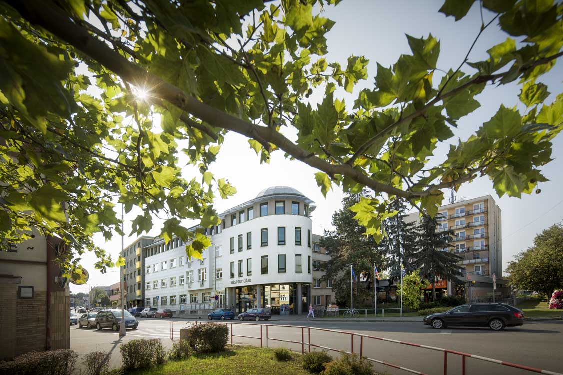 MÚ Holice – Odbor finanční a školství foto 2