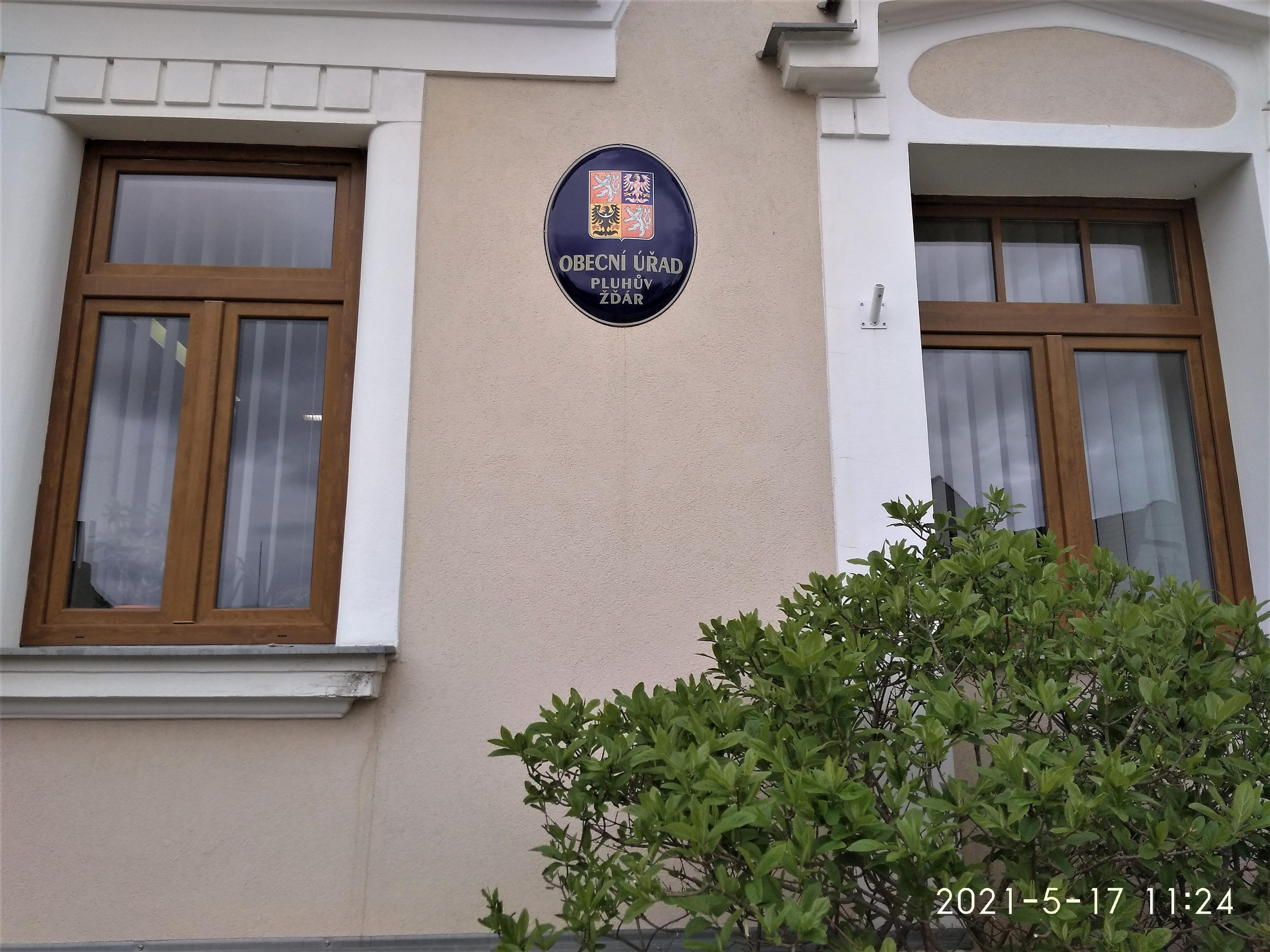 Pluhův Žďár - obecní úřad foto 2