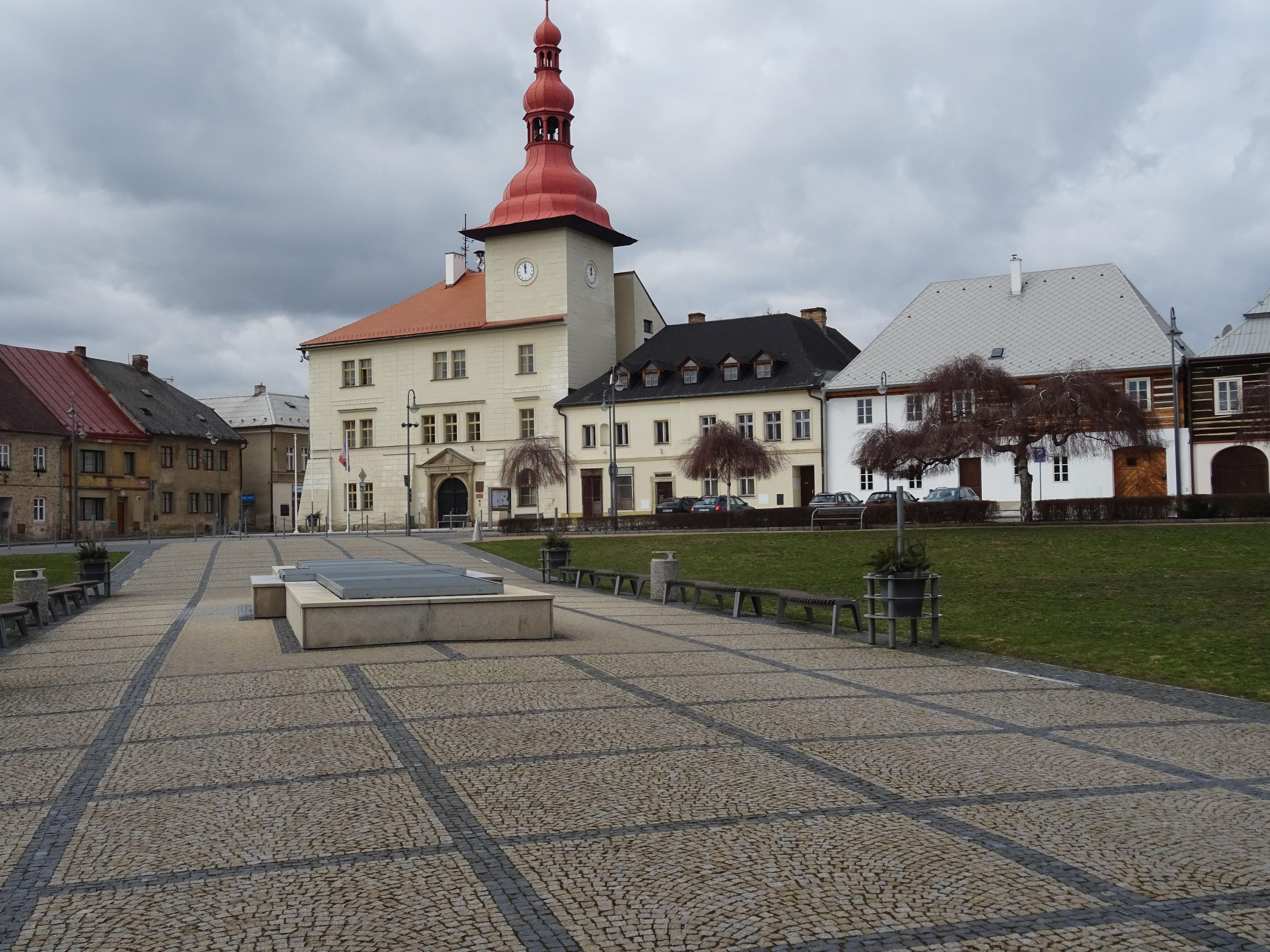 Bělá pod Bezdězem - městský úřad foto 4