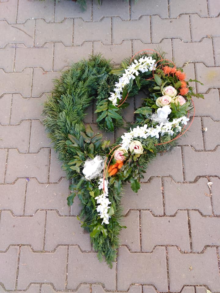 Jana Sobotková - květinové dekorace foto 4