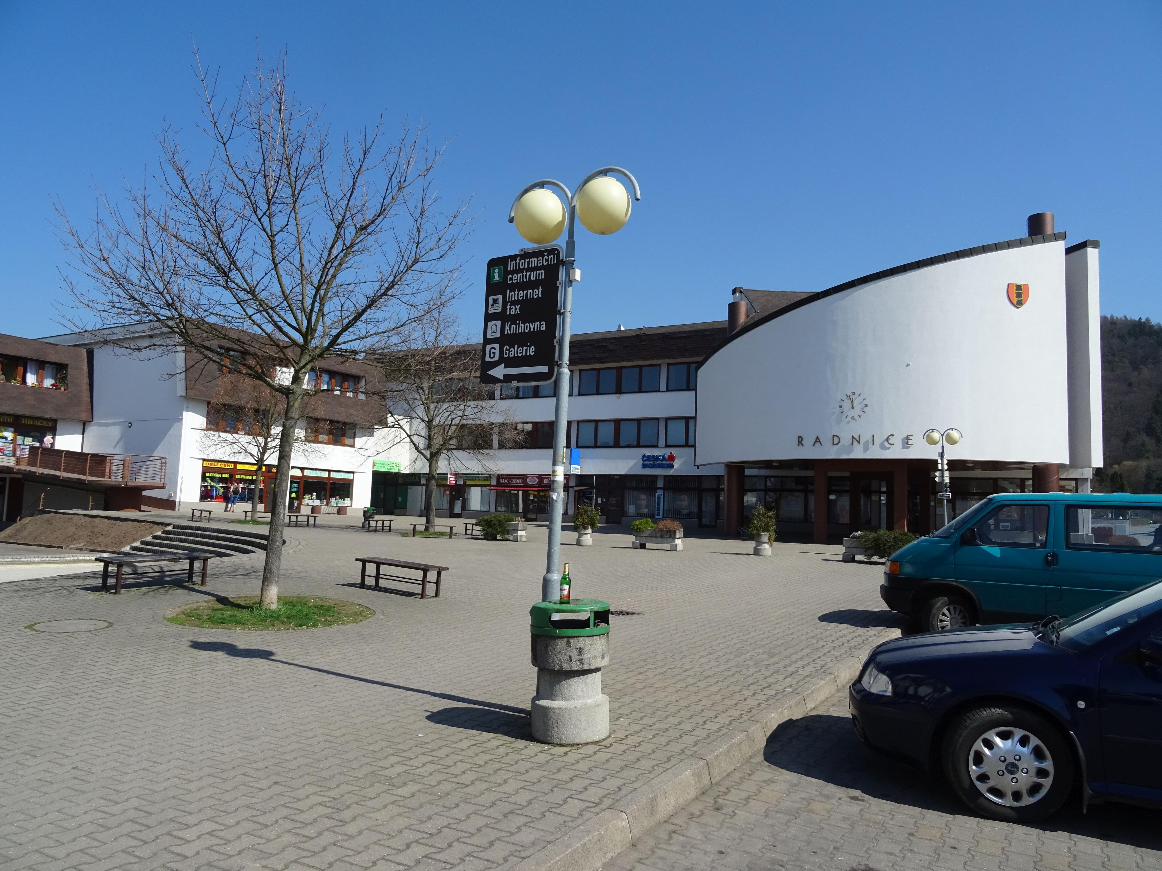 Třemošnice - městský úřad foto 6