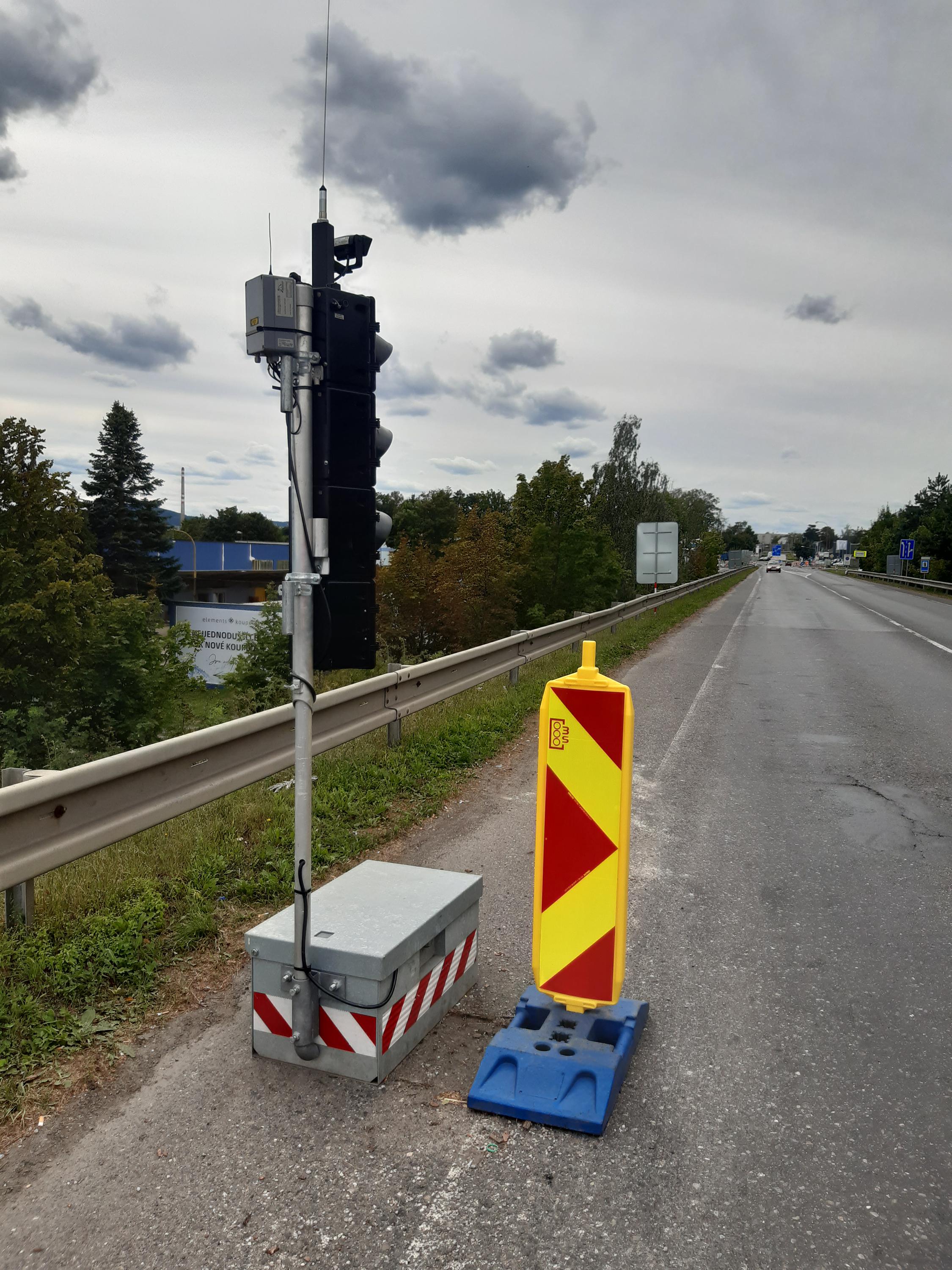 Třícestné semafory, s.r.o. foto 5