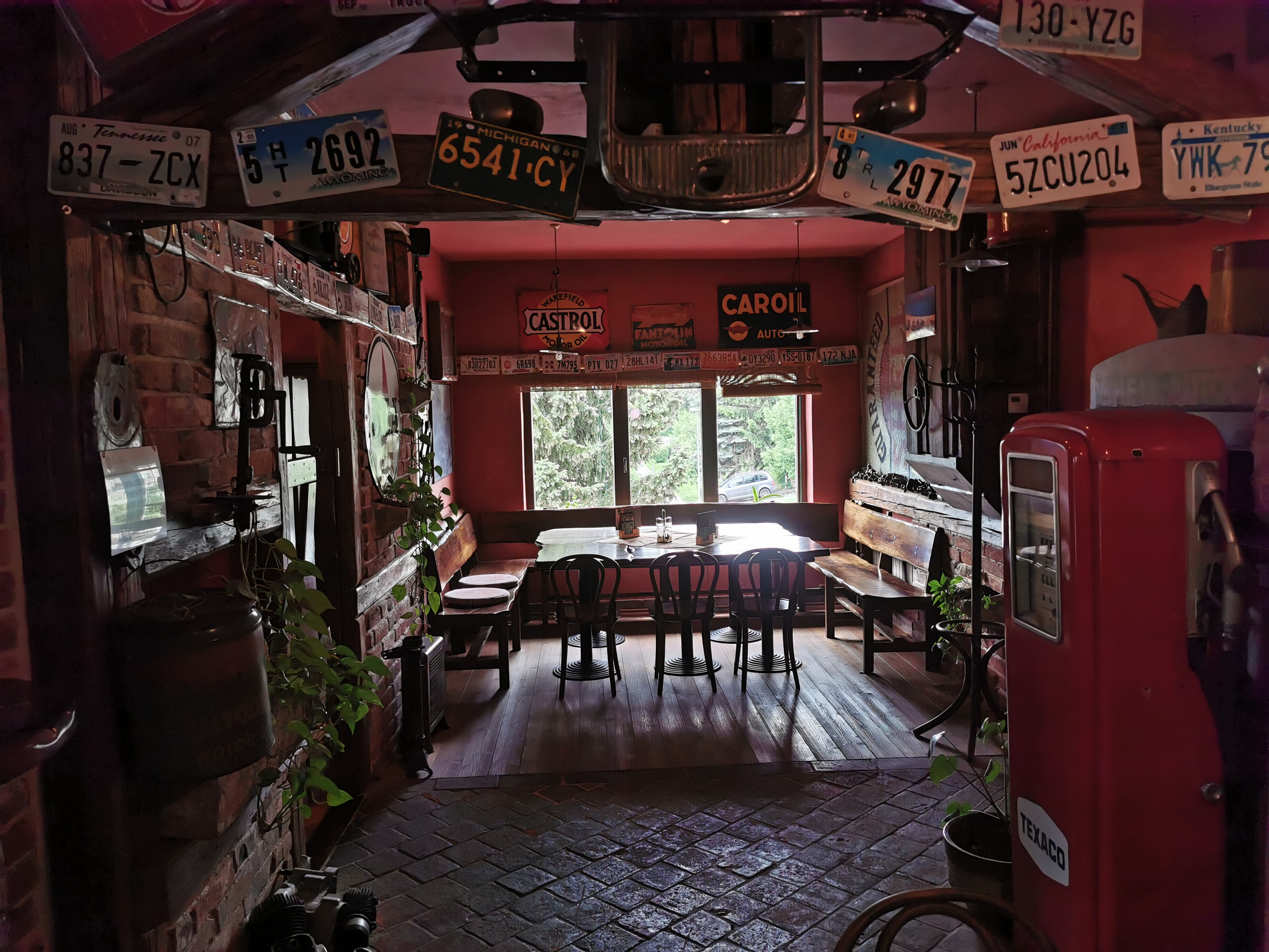 VETERAN RESTAURANT CAR CLUB foto 4