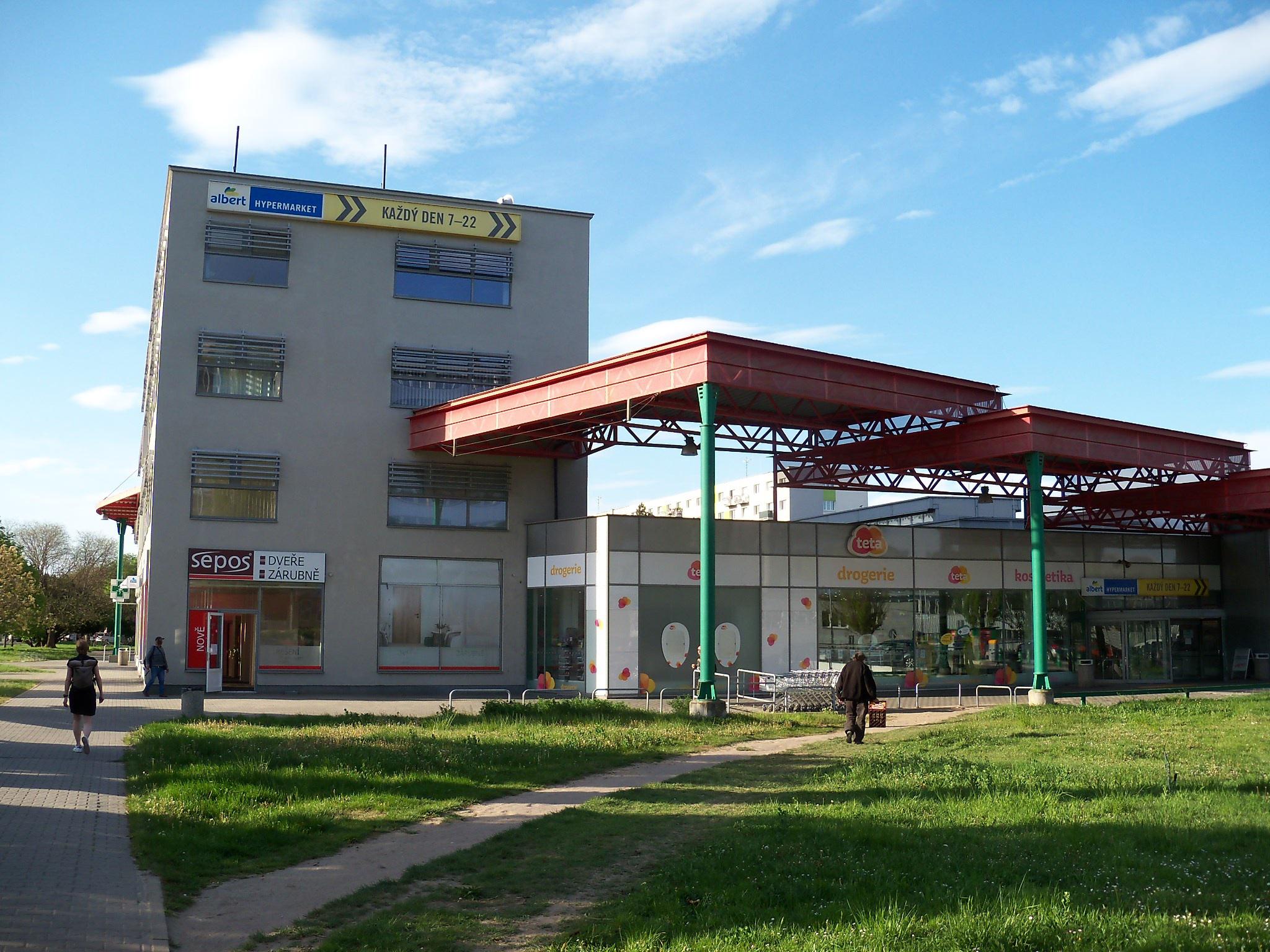 Albert Hypermarket foto 5