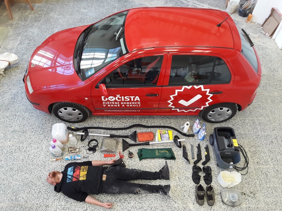Čištění koberců dočista