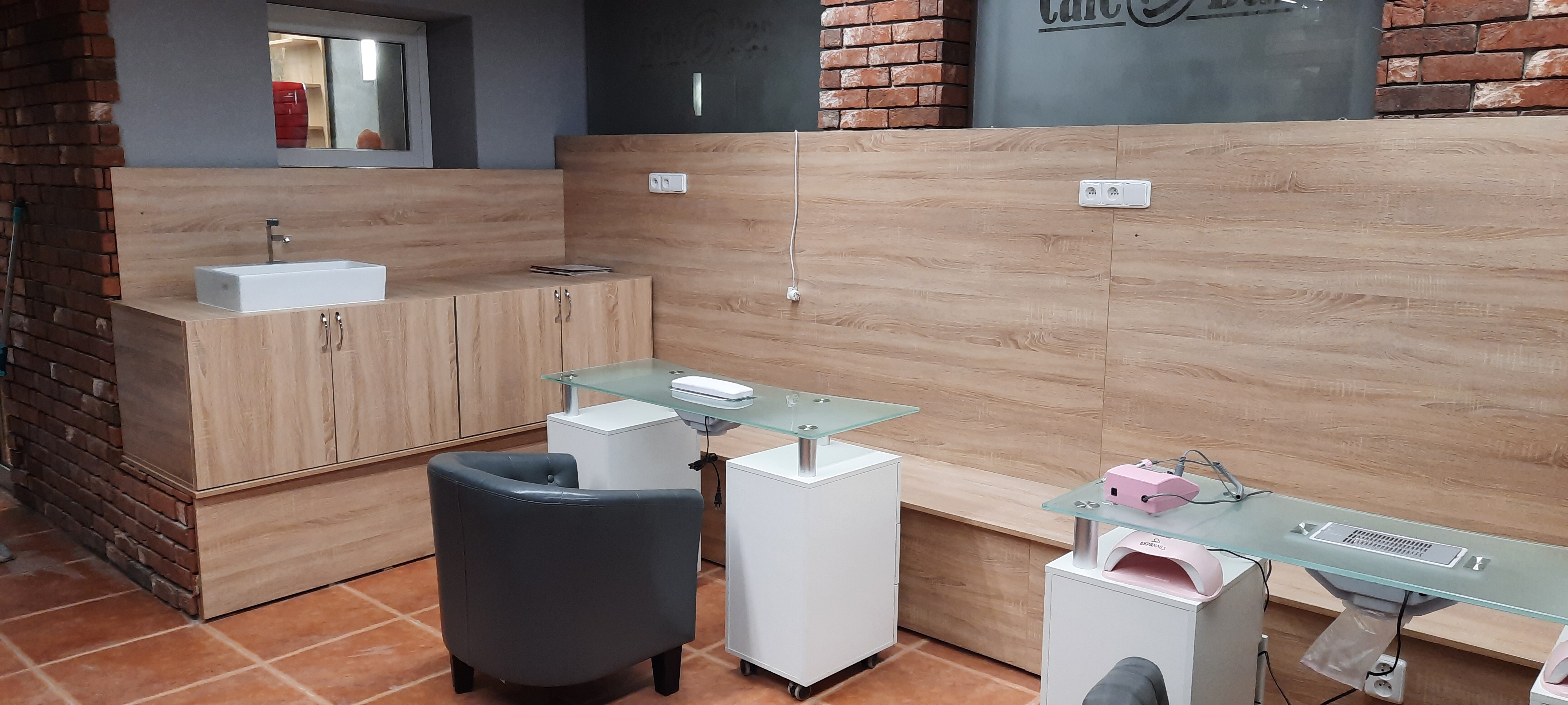 Salon Dea foto 3