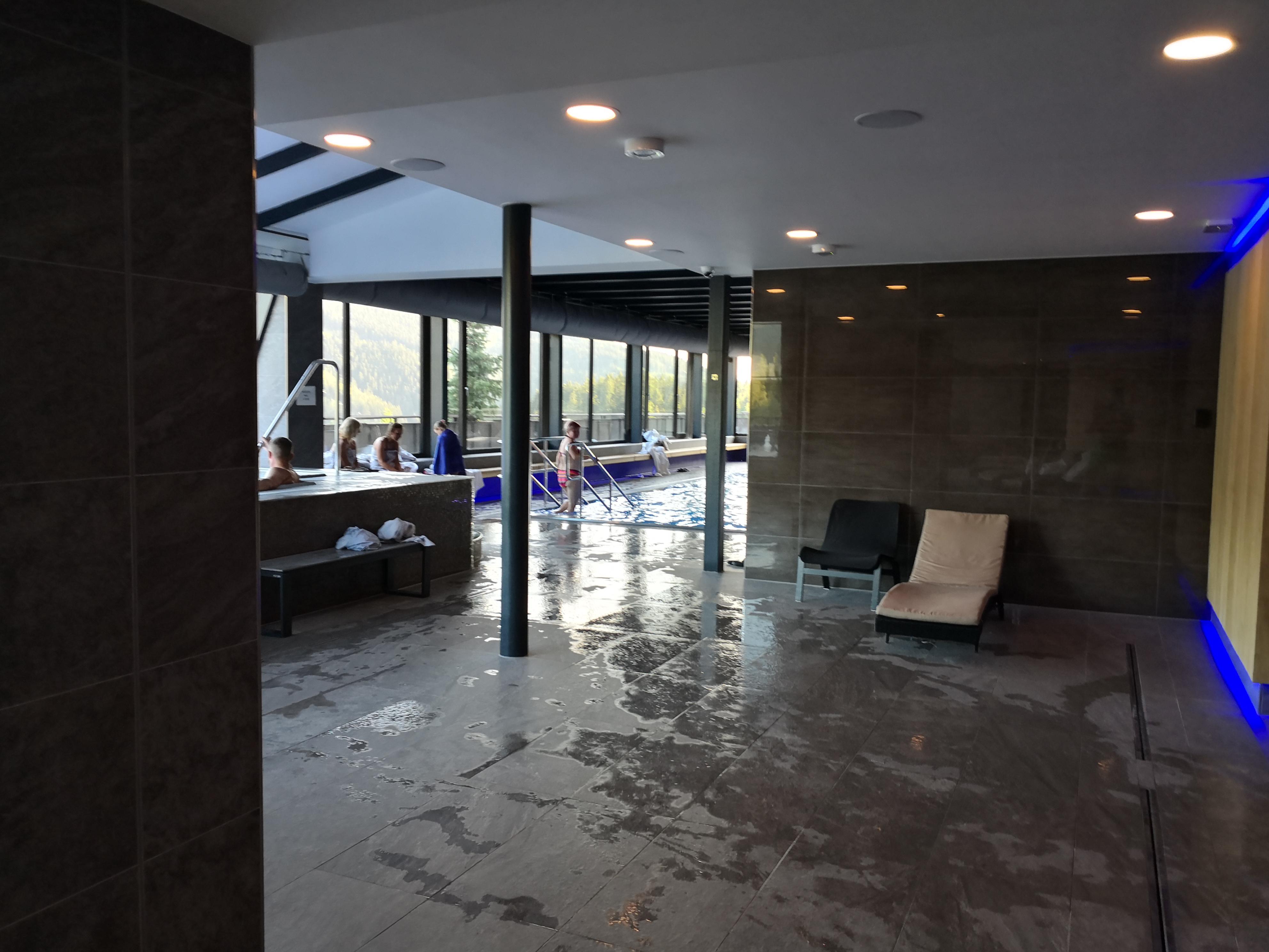 Plavecký bazén Orea Resort Horal foto 5