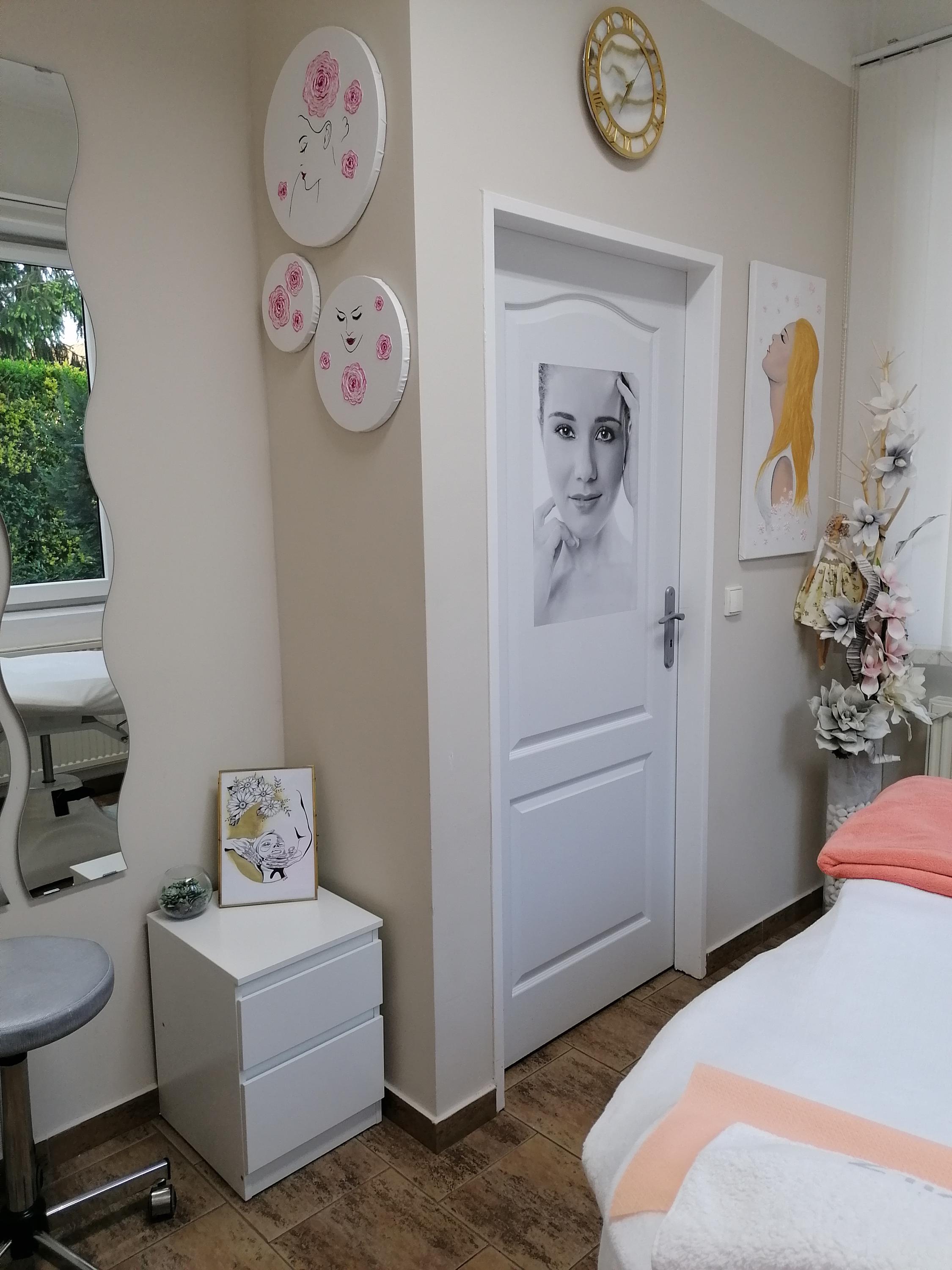 Mona Kosmetika foto 4