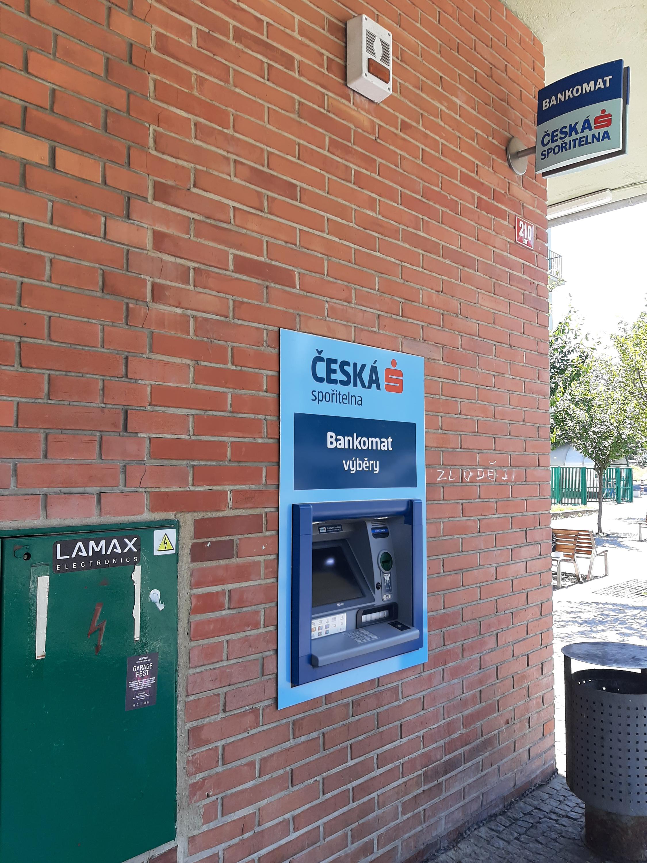 Bankomat České spořitelny foto 2