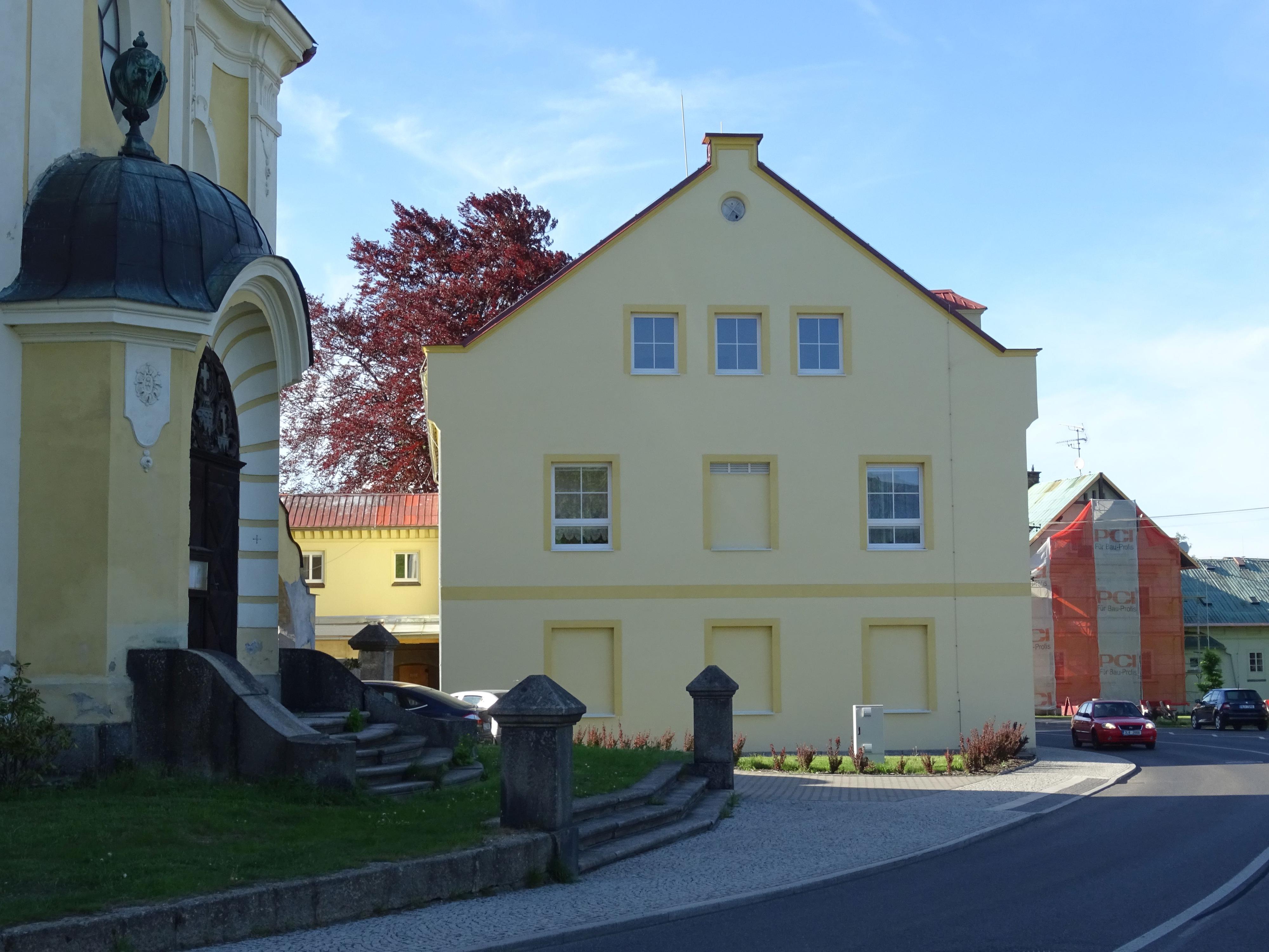 Městská knihovna a informační centrum foto 2