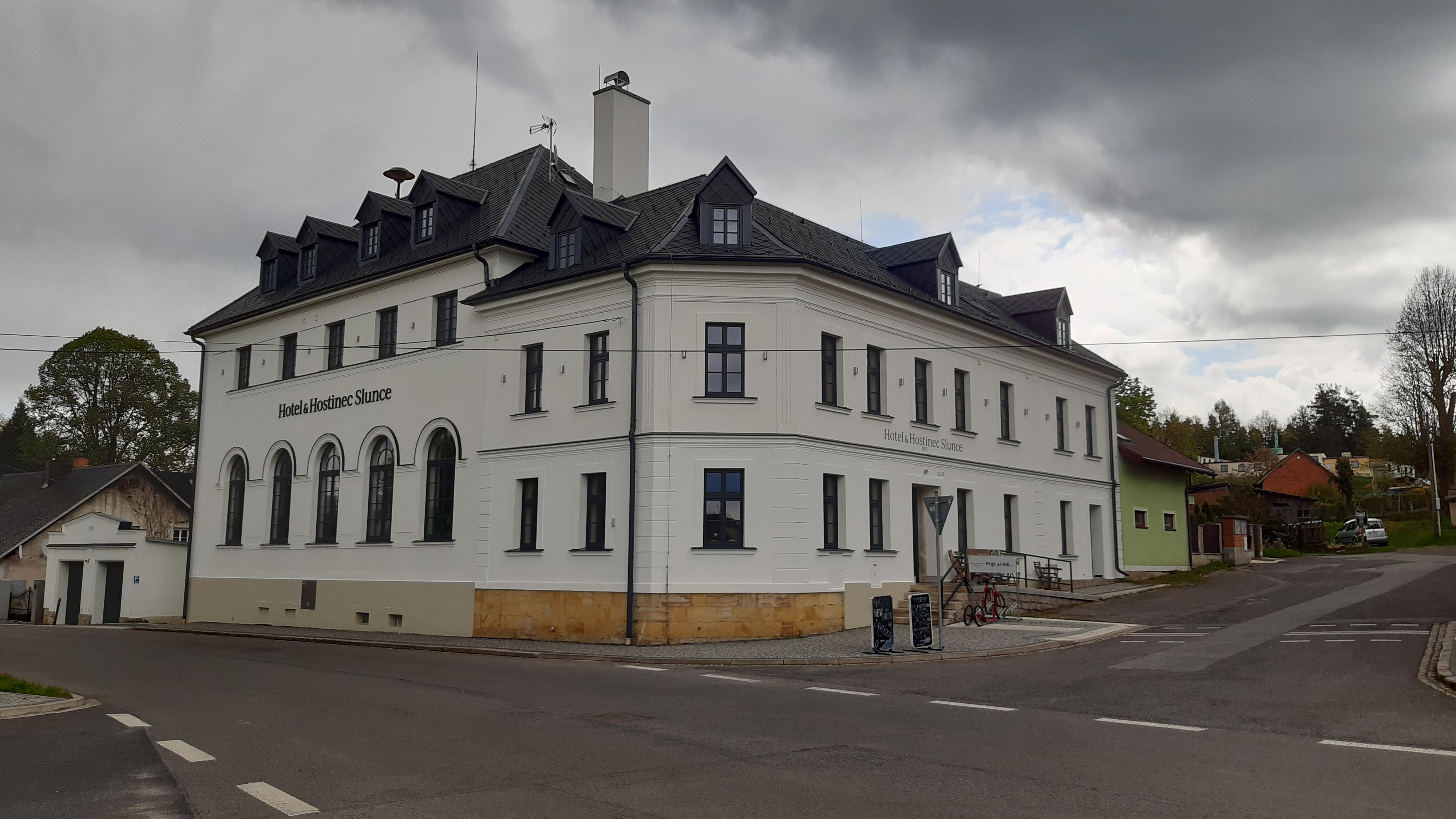 Hotel & Hostinec Slunce