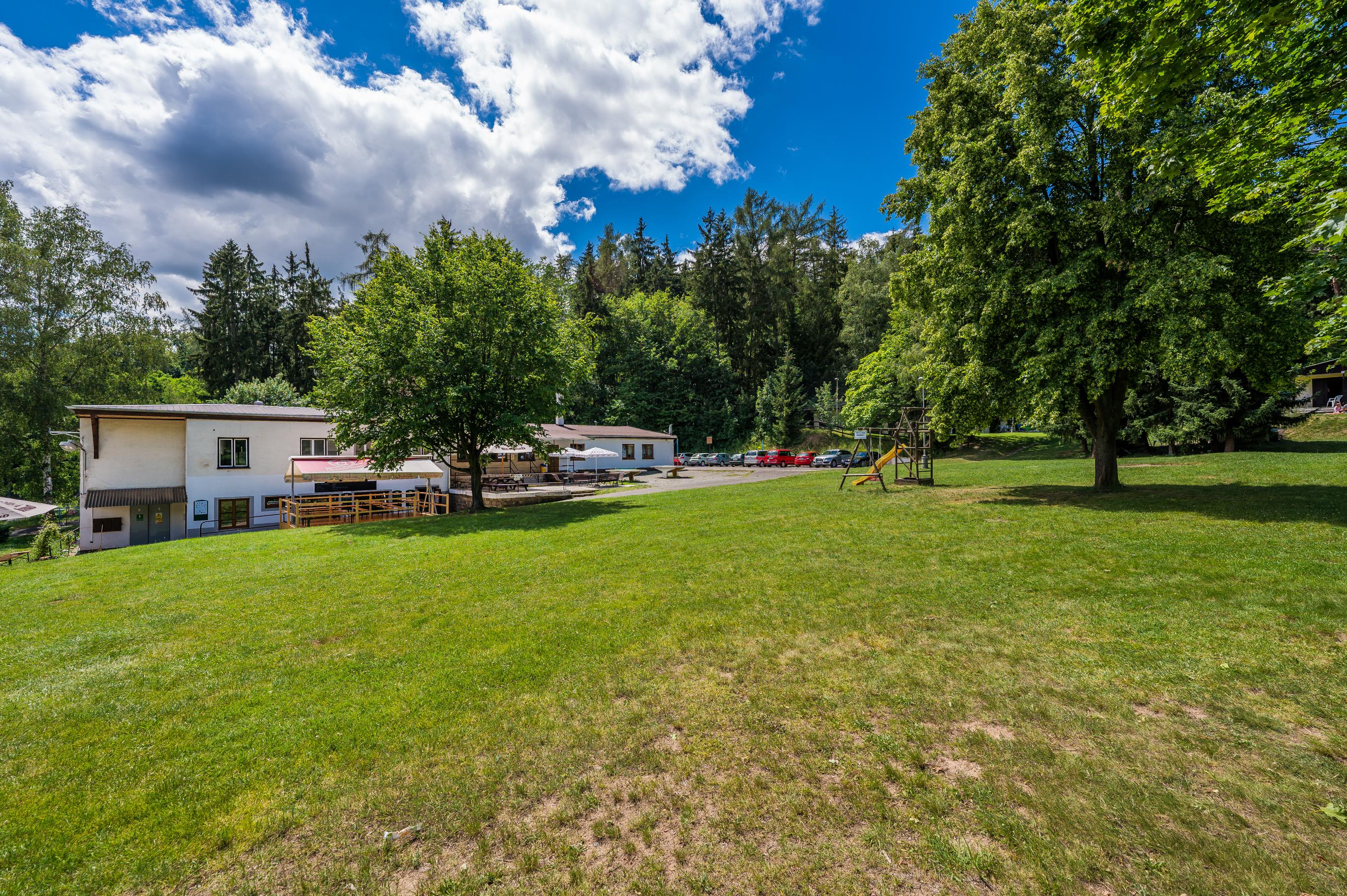 U Vožeháku - rekreační středisko Kožlany