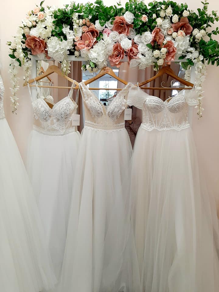 Svatební salón a společenská agentura STUDIO V.MOONA Most foto 4