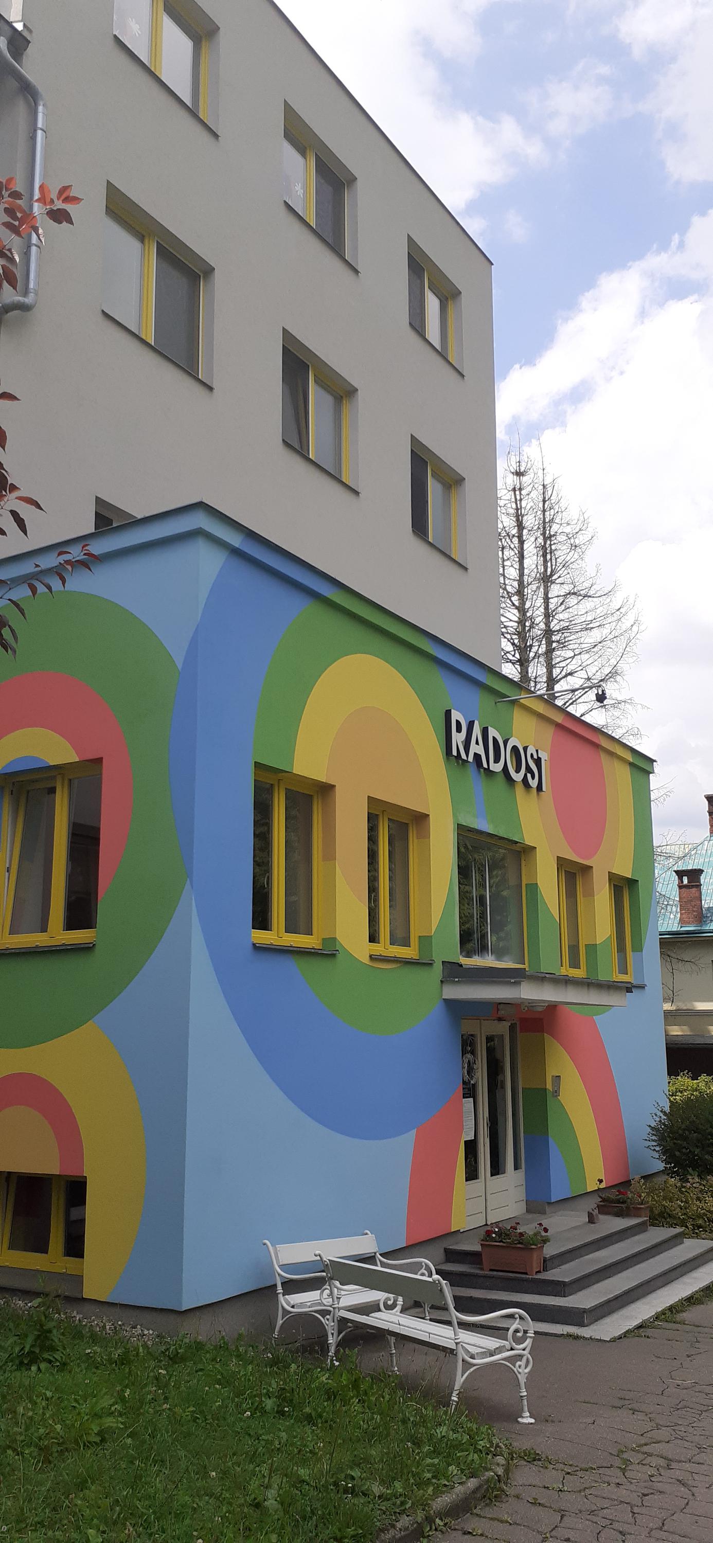 ZŠ a MŠ Hranice,  Dvořákovo stromořadí foto 4