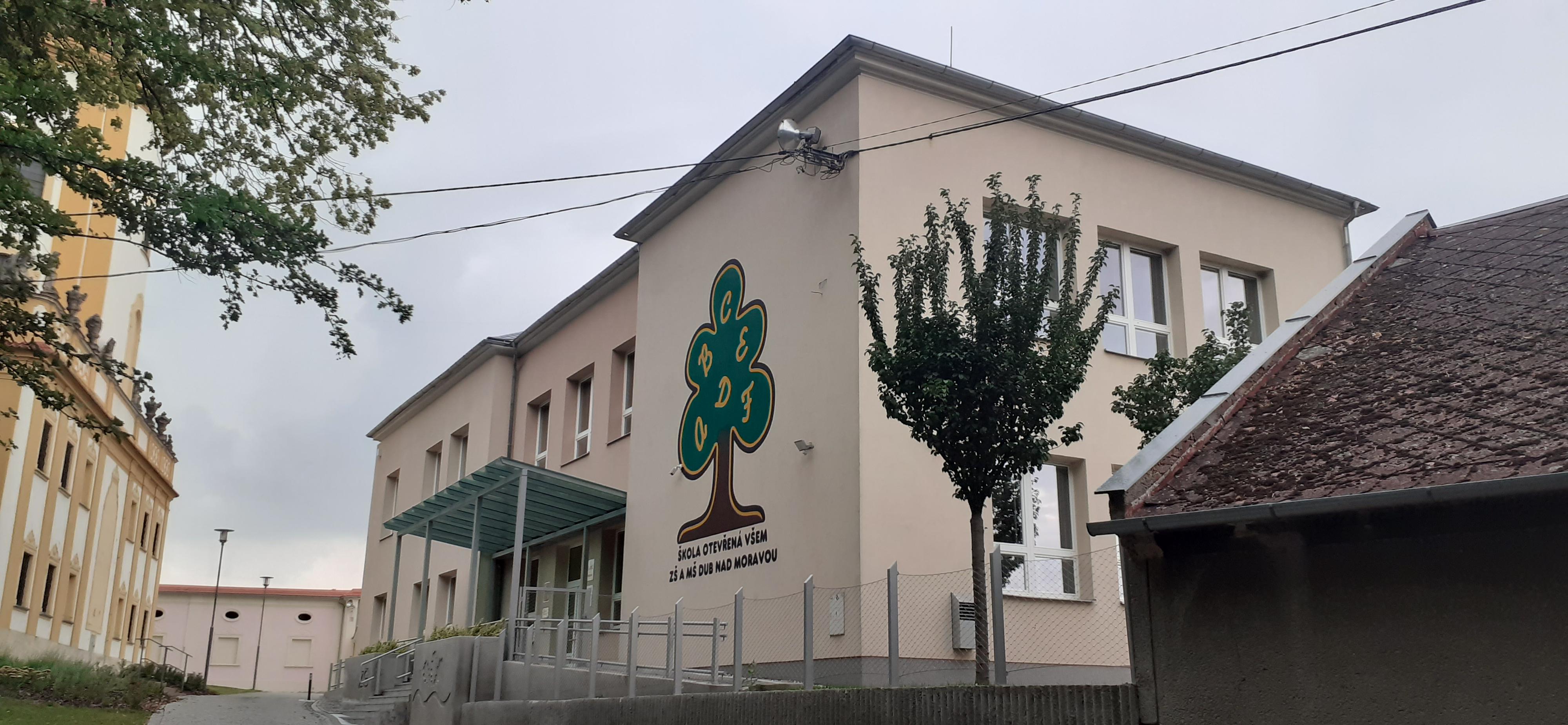ZŠ a MŠ Dub nad Moravou foto 5
