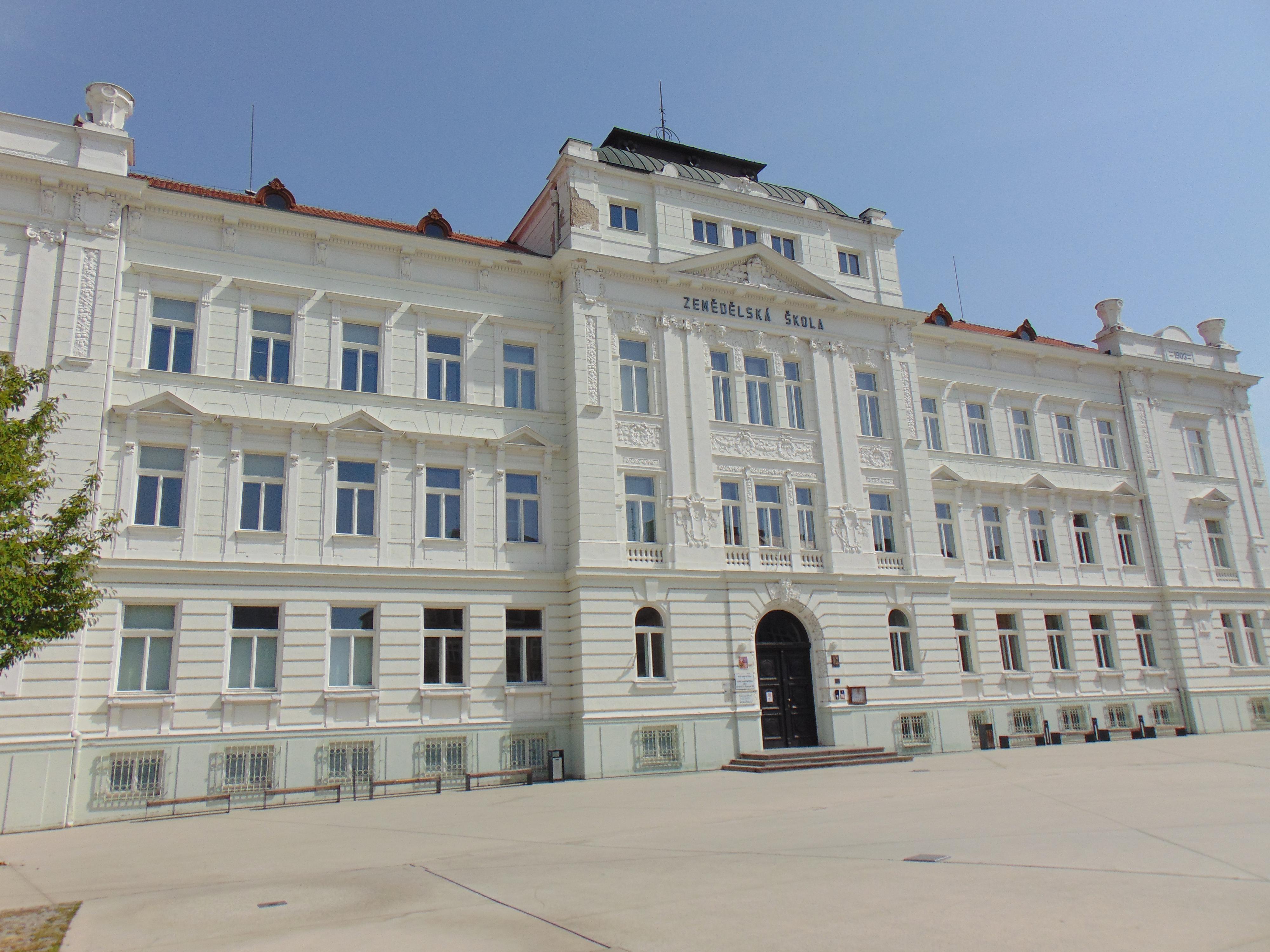 Vyšší odborná škola zemědělská Tábor foto 5