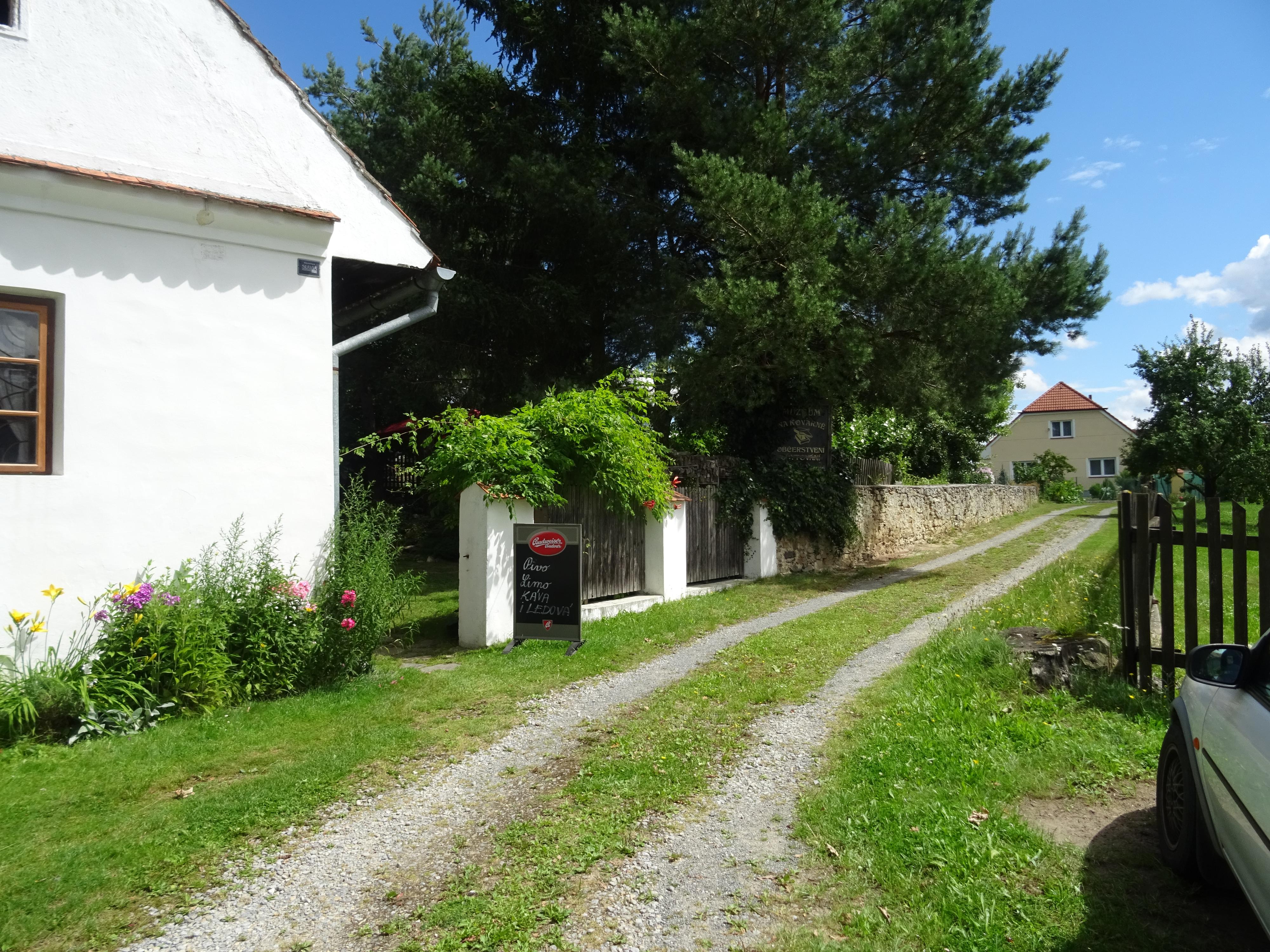 Občerstvení V KOVÁRNĚ foto 2