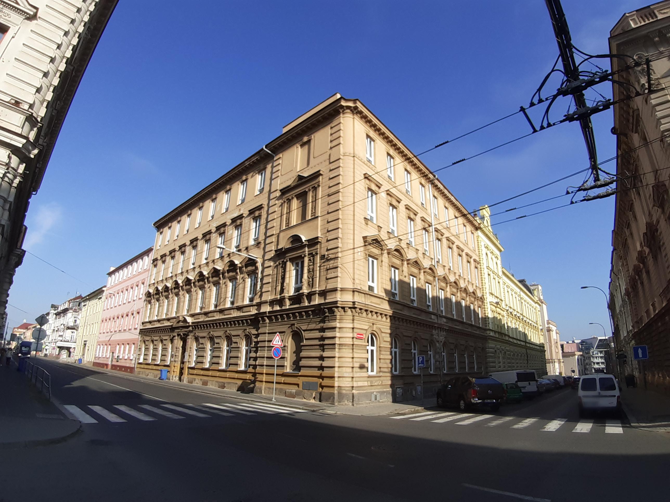 Bezpečnostně právní akademie Plzeň, s.r.o., střední škola