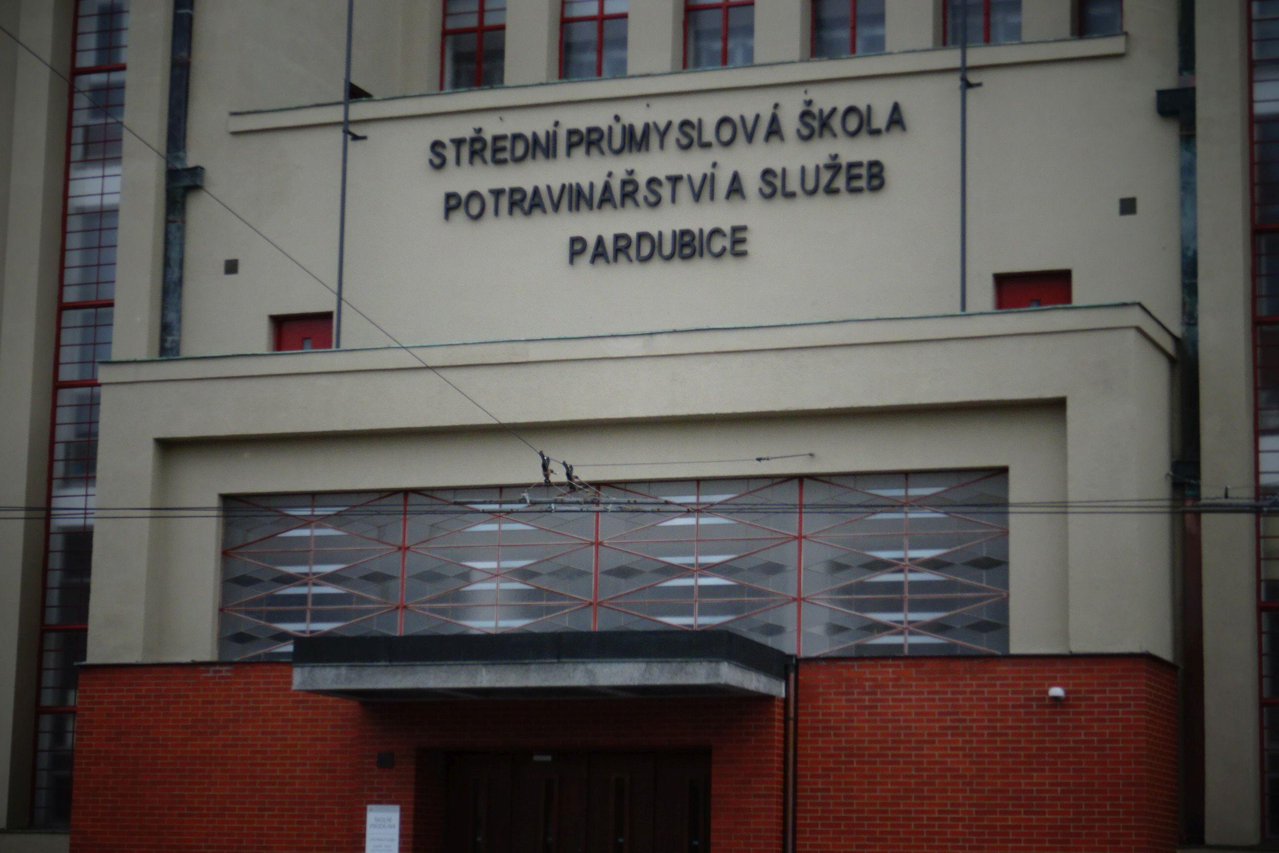 Střední průmyslová škola potravinářství a služeb Pardubice foto 4