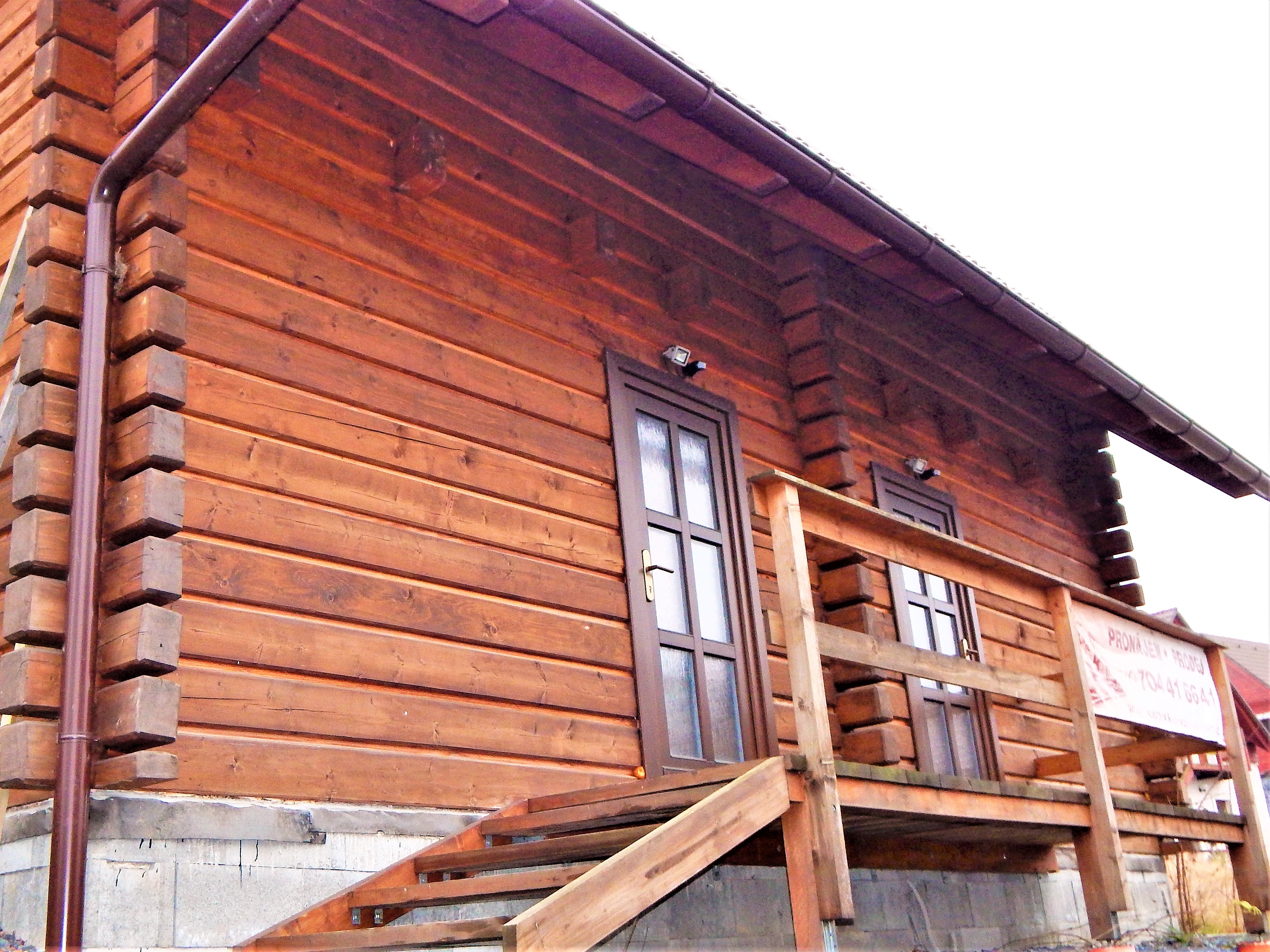 Roubenka Jesenka II foto 2