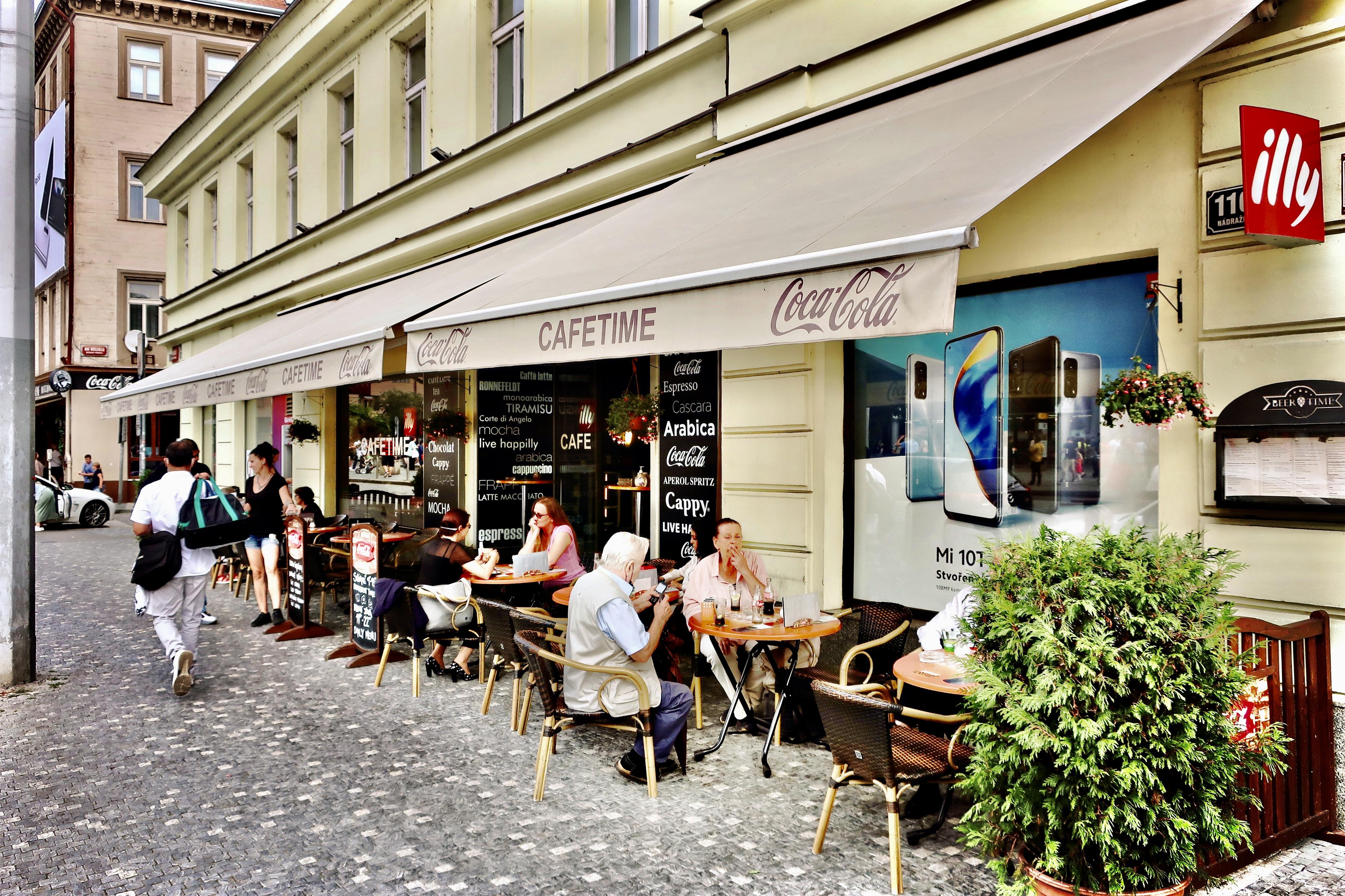 CAFE & WINE foto 2