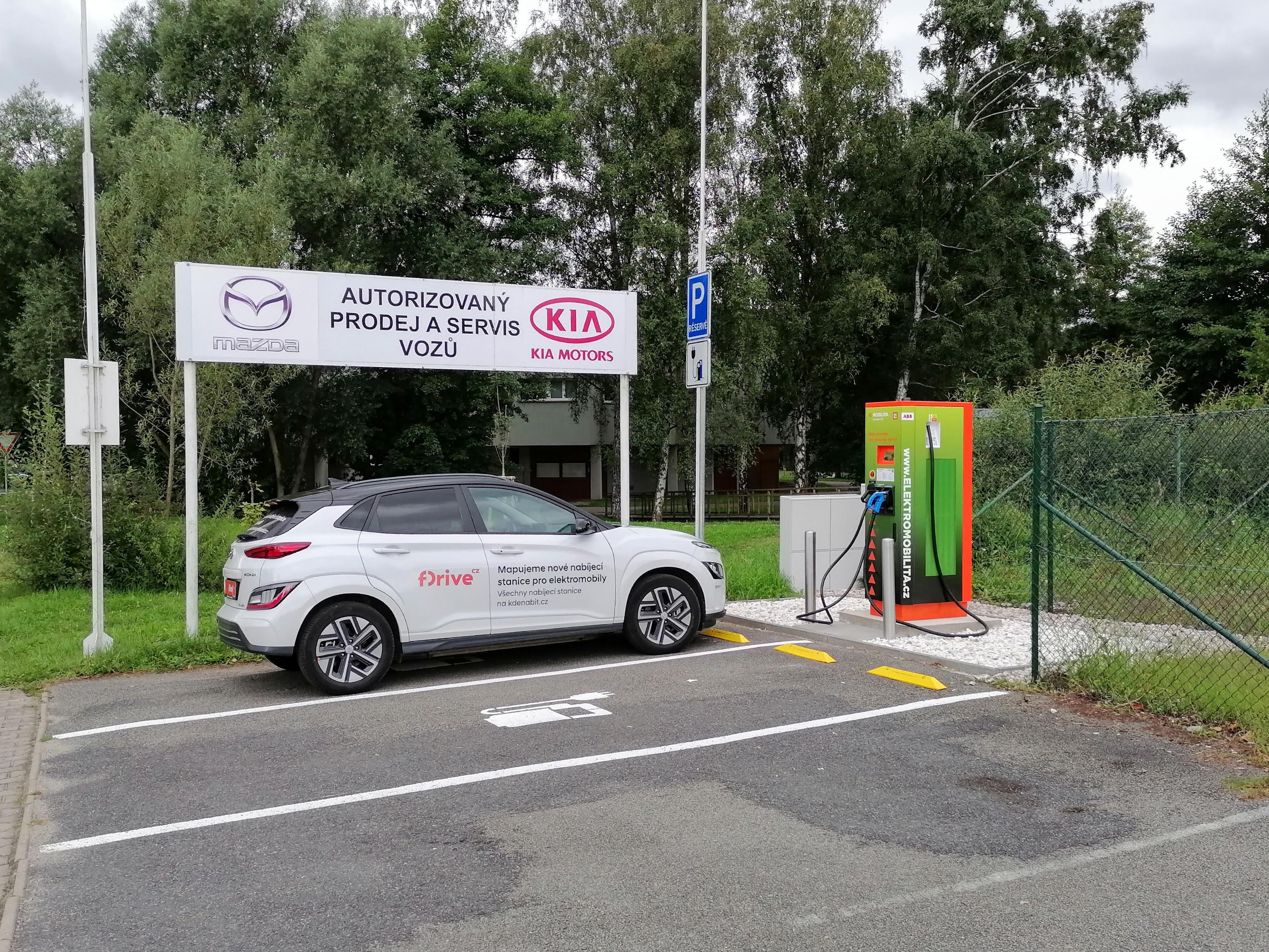 Nabíjecí stanice ČEZ