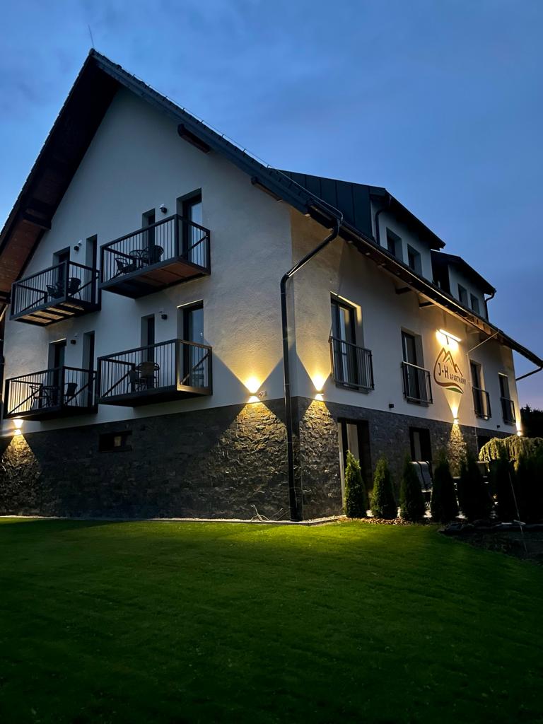 J-H APARTMÁNY foto 2