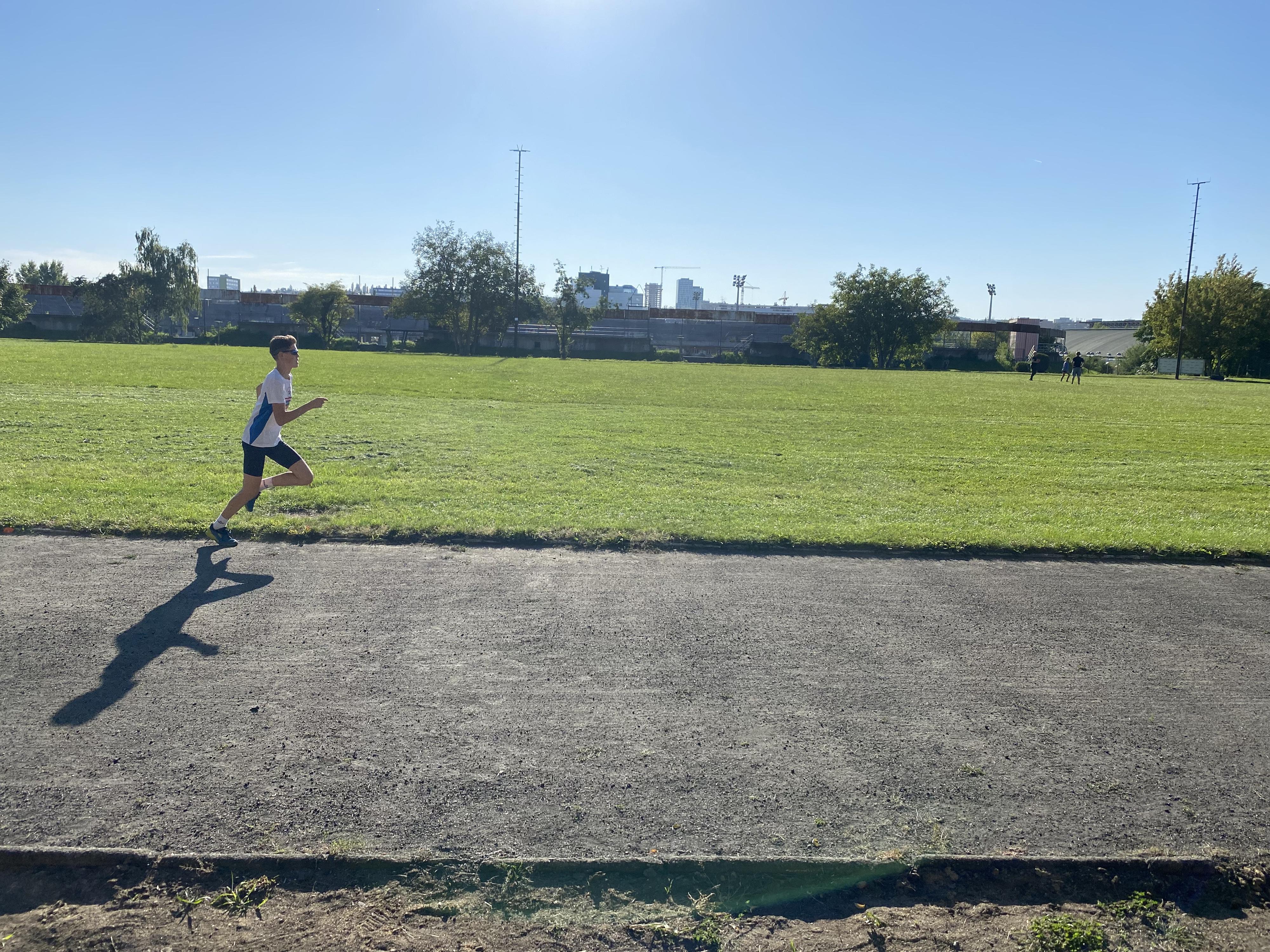 Hřiště Ponava - atletický stadion foto 3