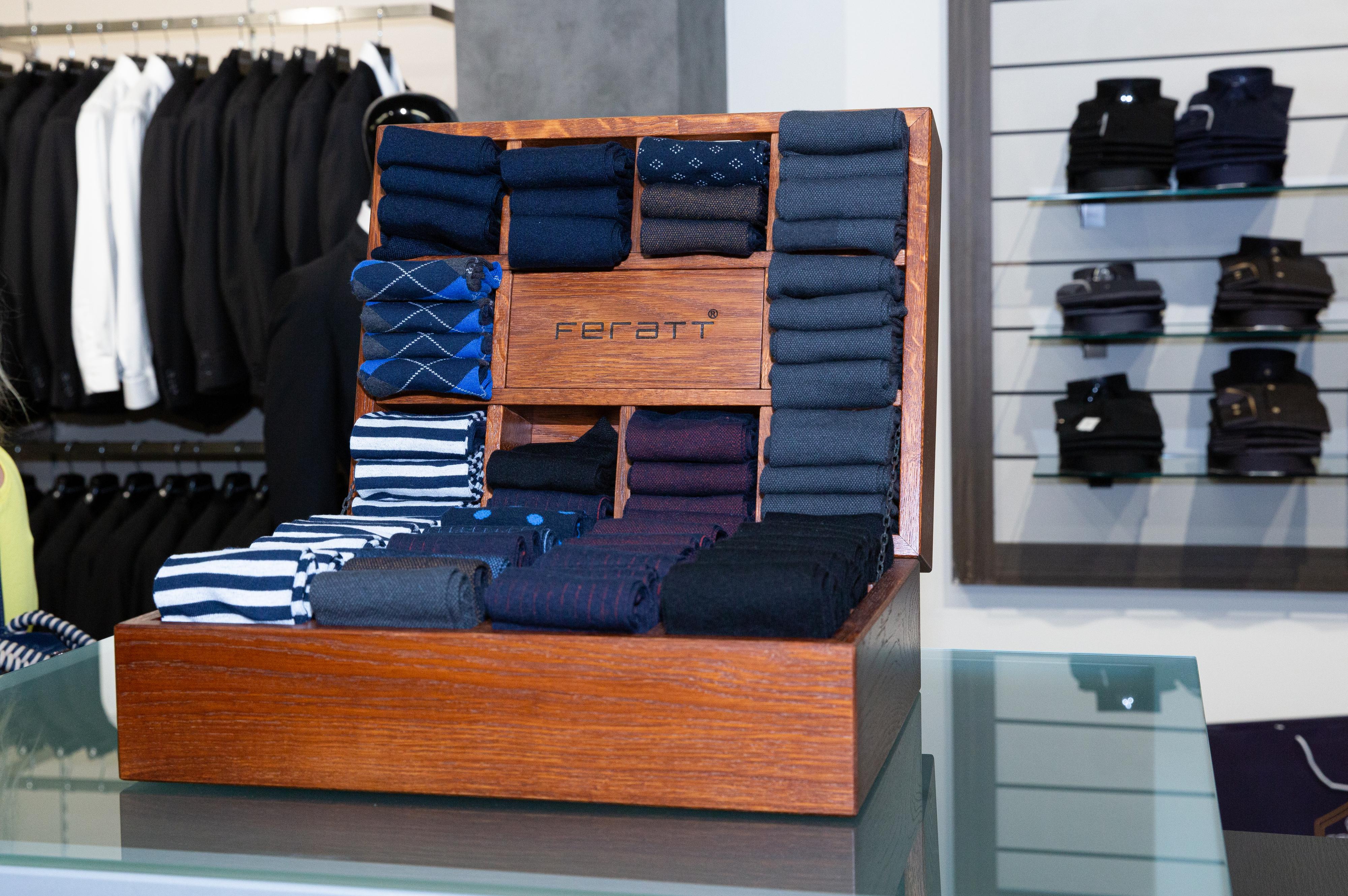 FERATT AVION Shopping Park foto 2