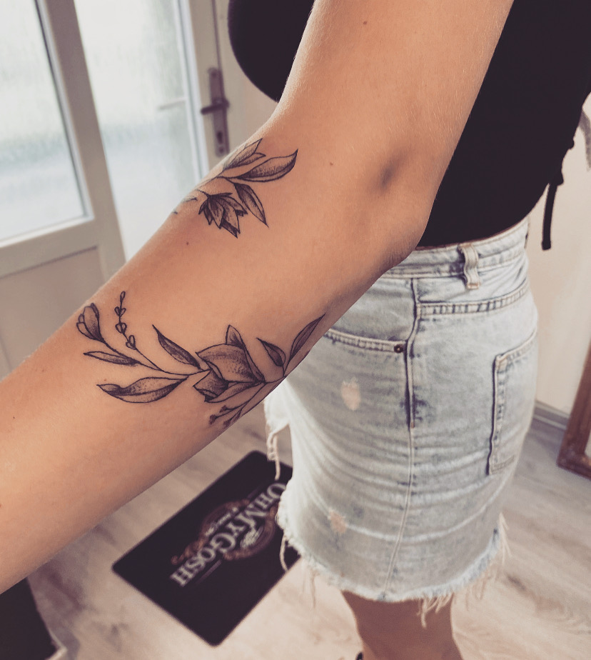 Oh My Gosh Tattoo foto 4