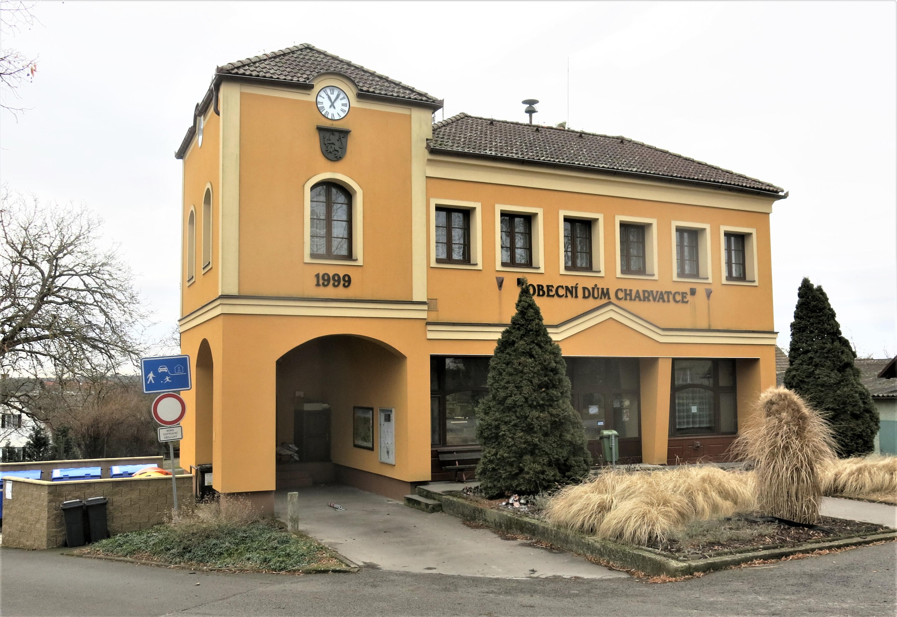 Charvatce - obecní úřad