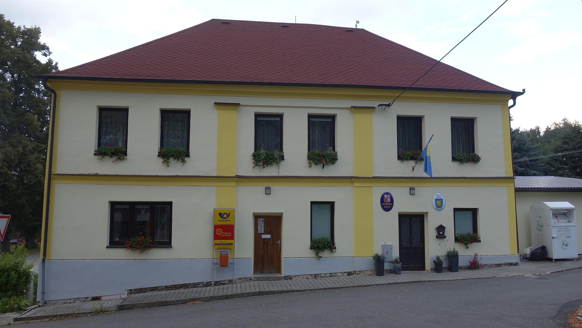 Radenín - obecní úřad