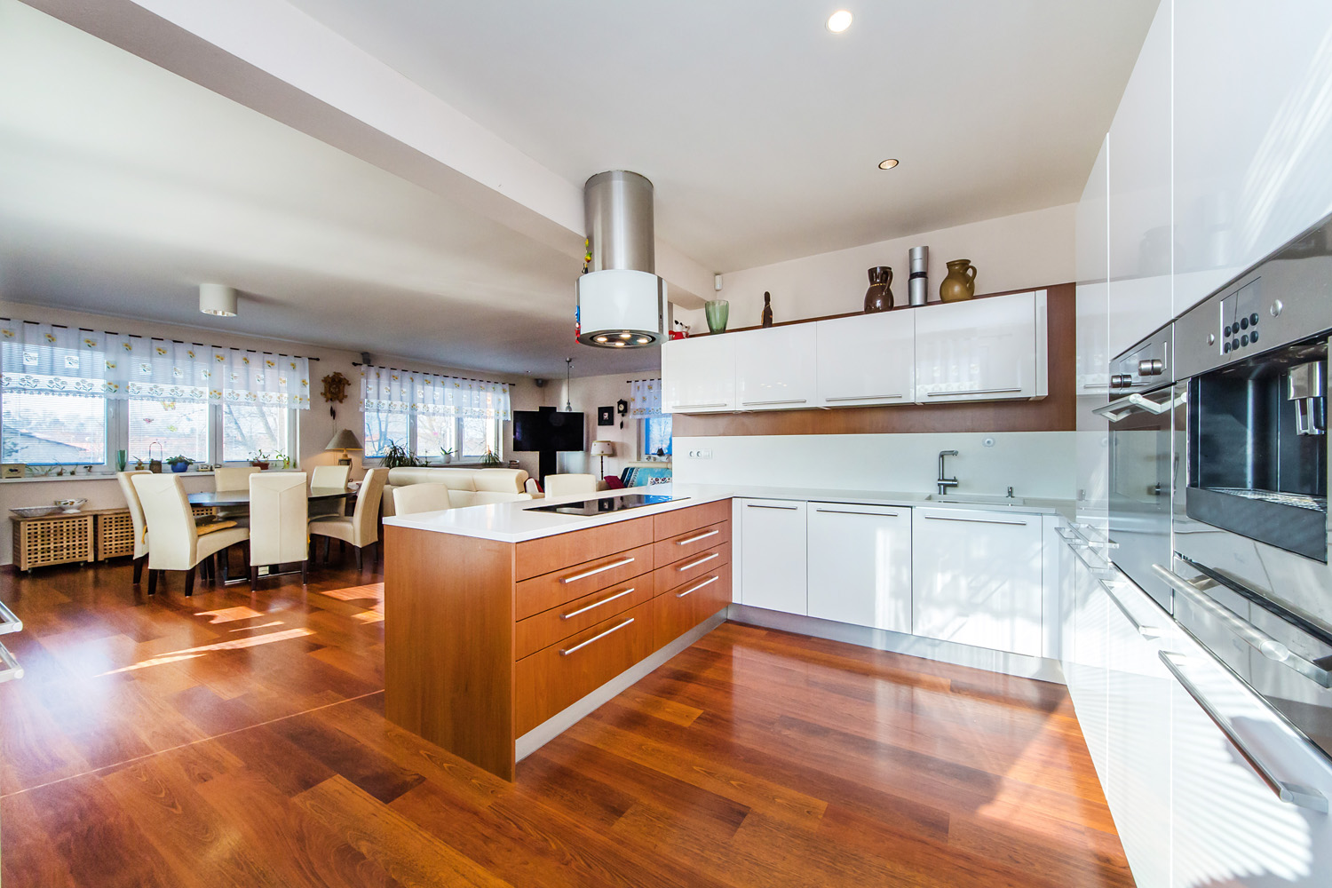 Ing. Jana Karlachová RE/MAX Alfa foto 3