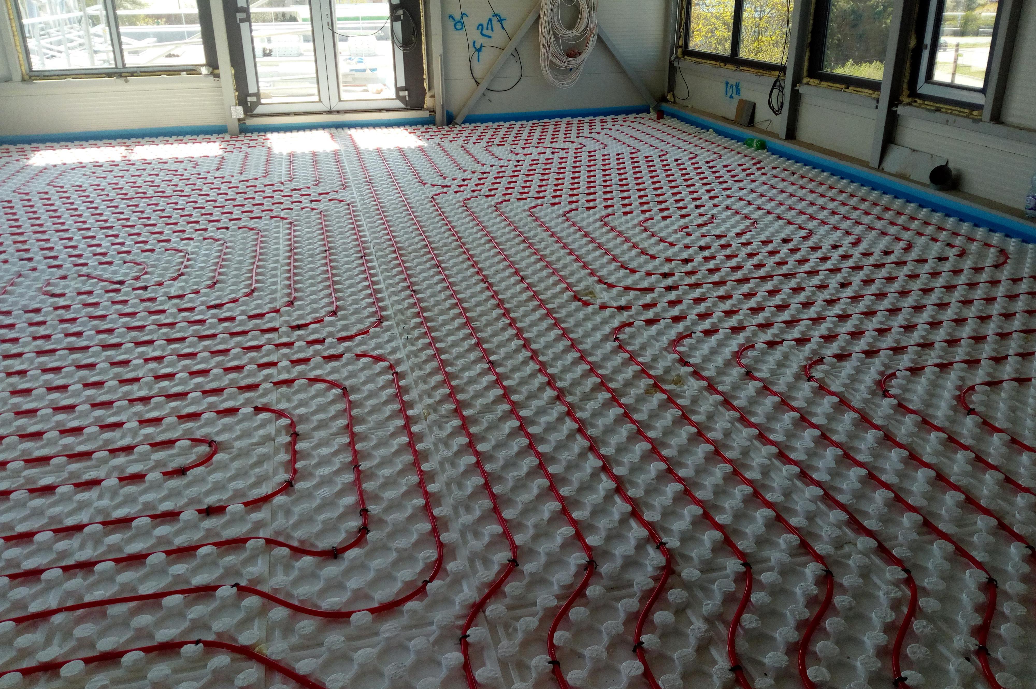 Voda, topení, plyn - Jaromír Čechlovský