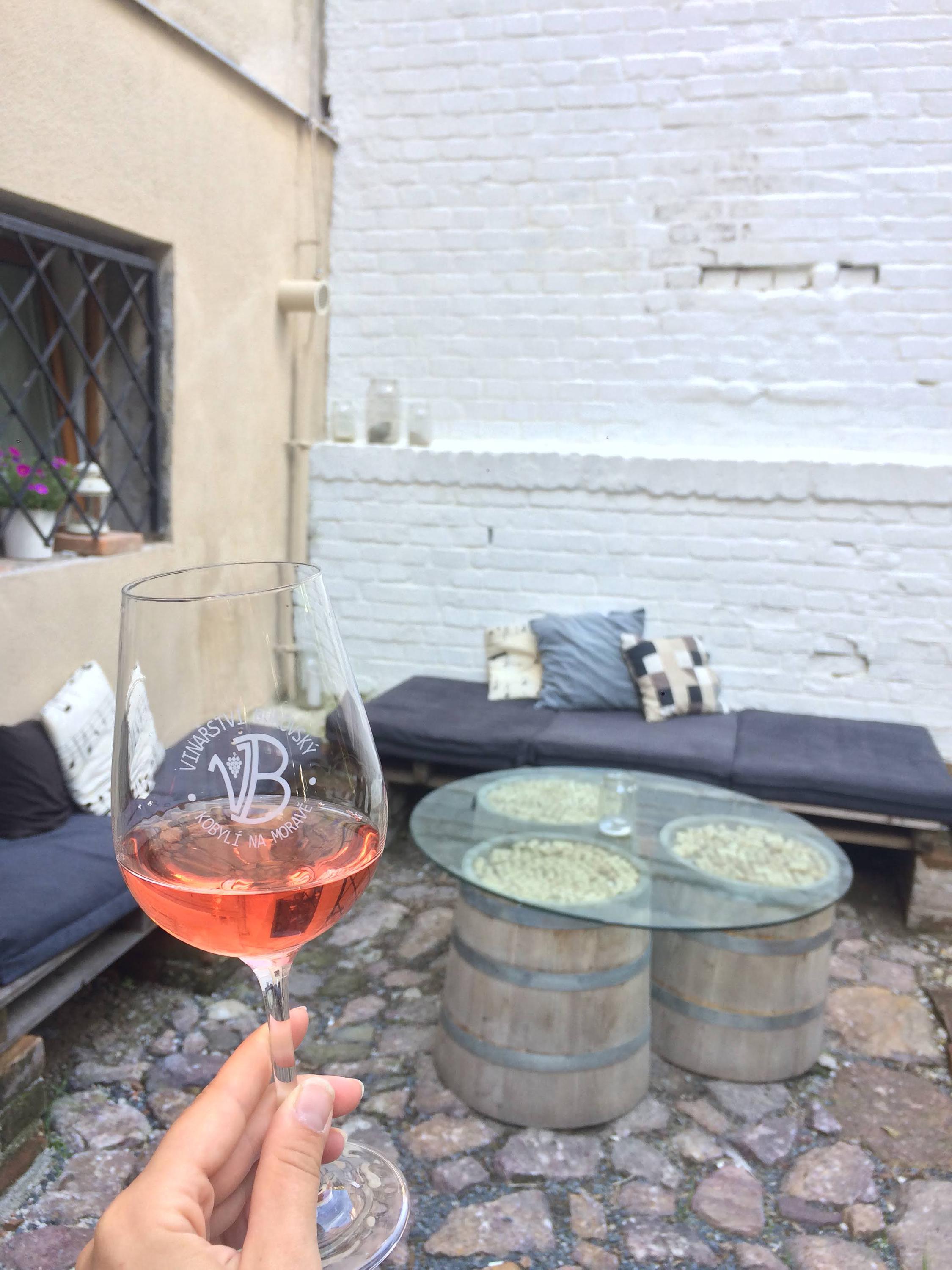 Vinotéka Vinařství Bukovský foto 6