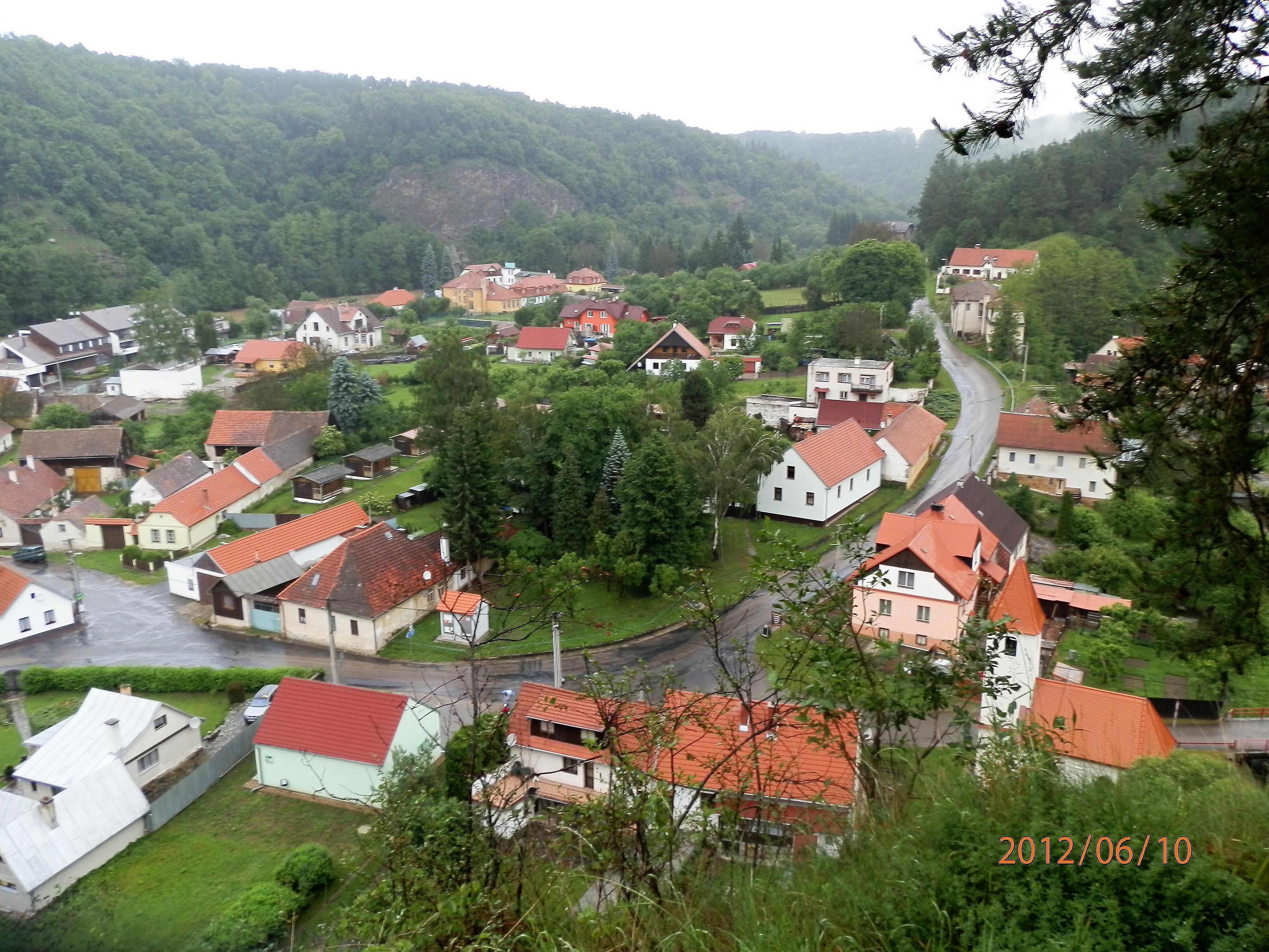 Podhradí nad Dyjí - obecní úřad foto 2