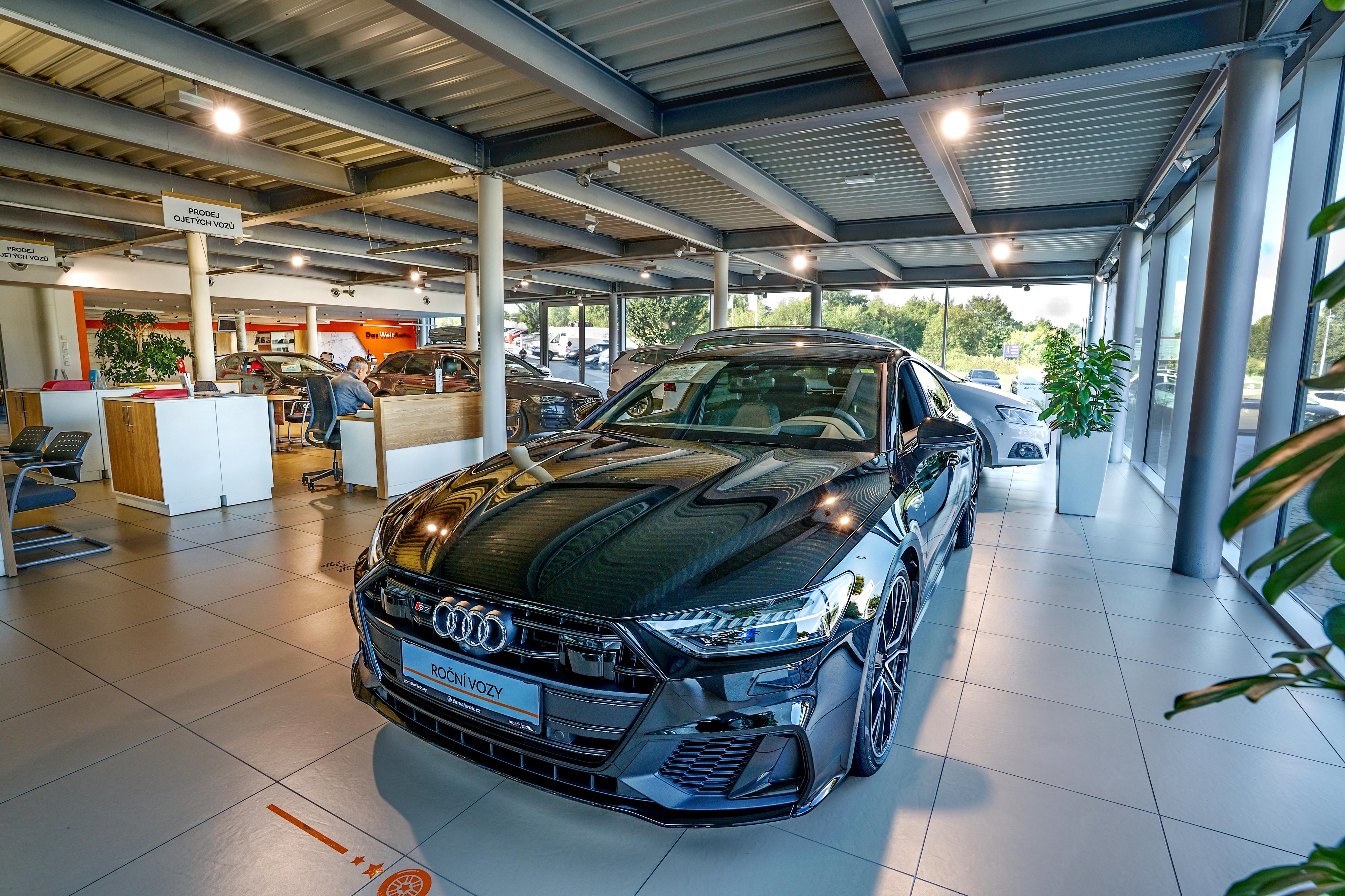 AUTOCENTRUM ŠMUCLER s.r.o. | ojeté vozy foto 6