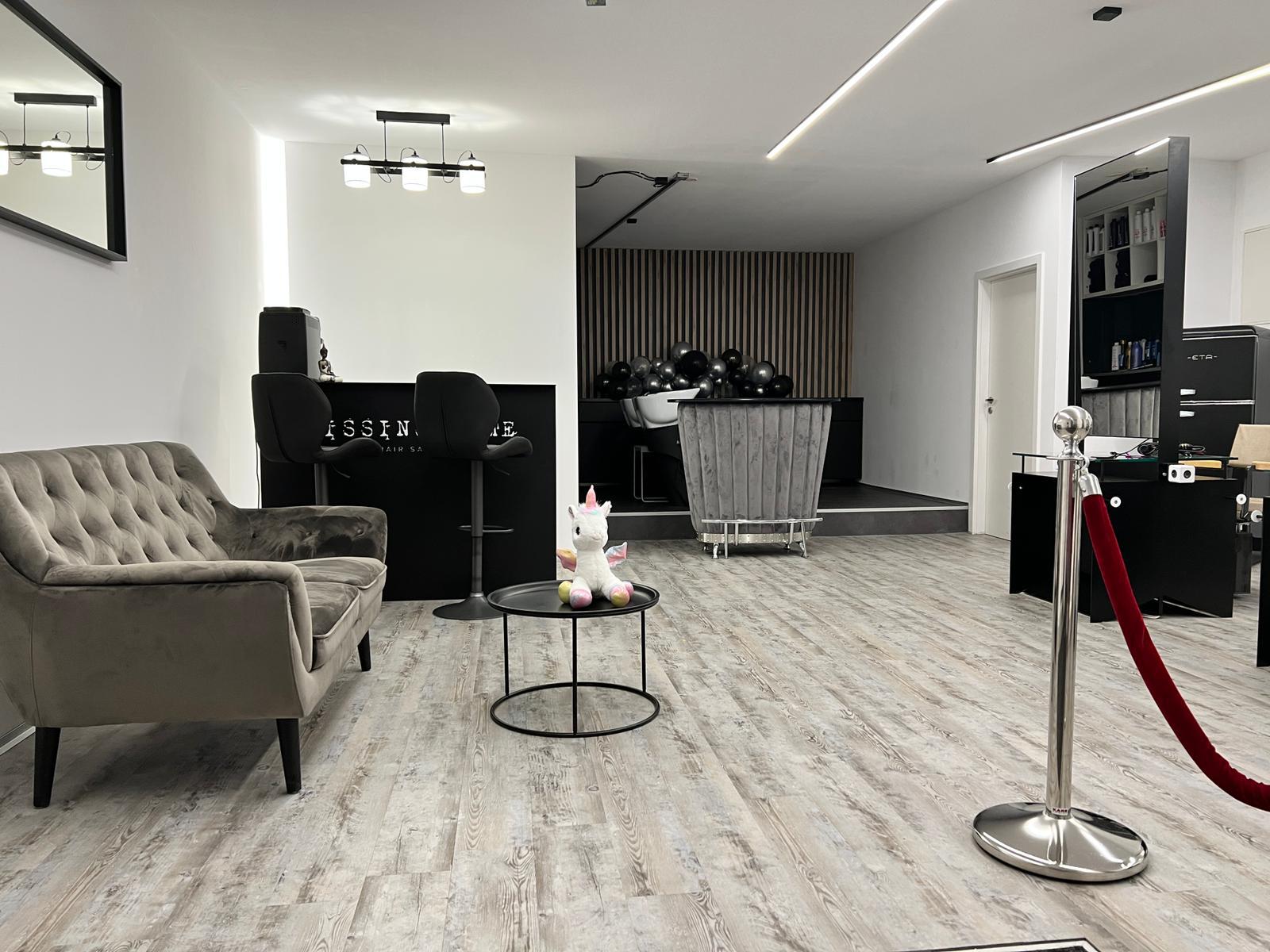 Missing name Hair salon foto 3