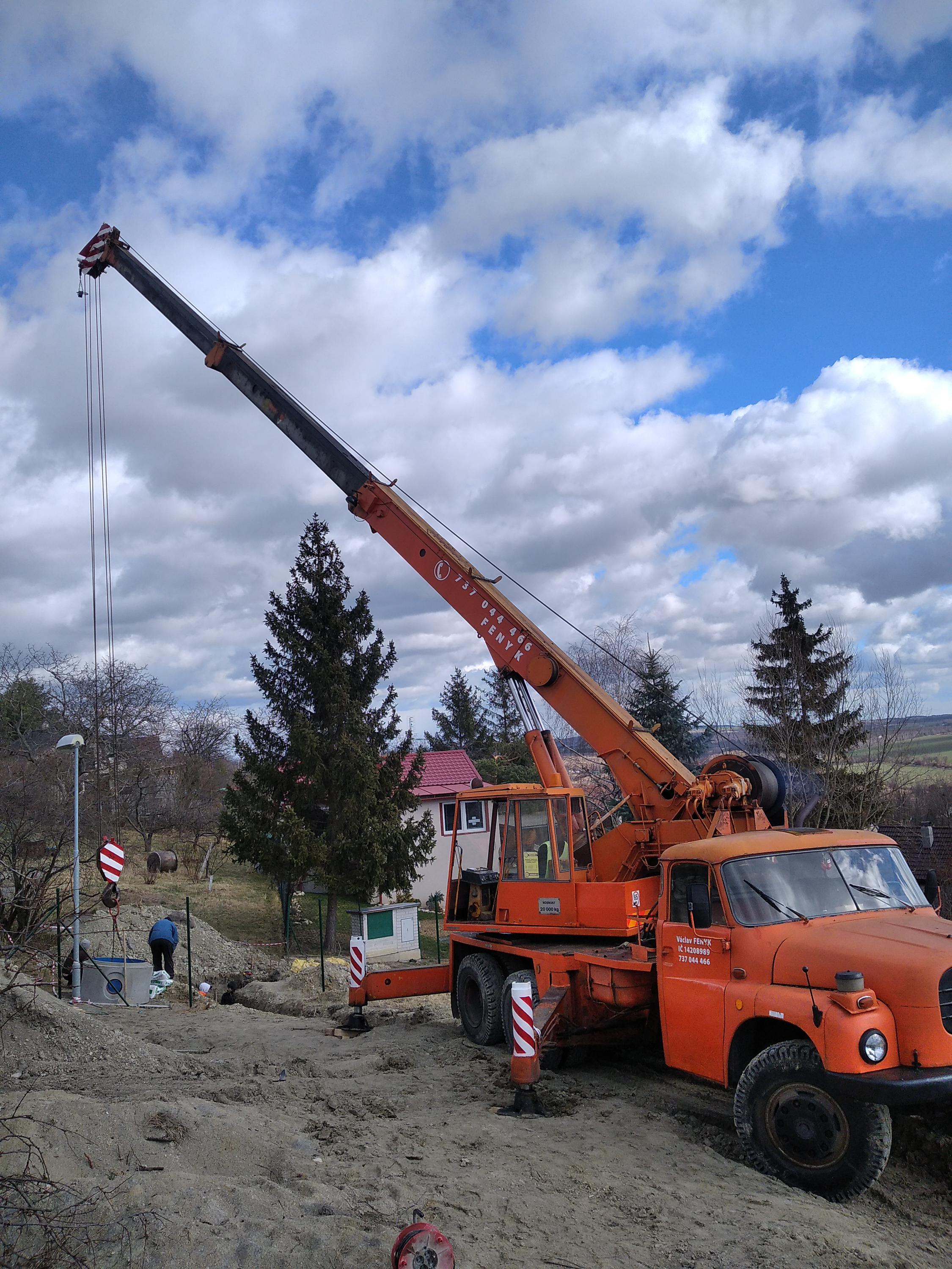 Jeřábové práce Fenyk foto 2
