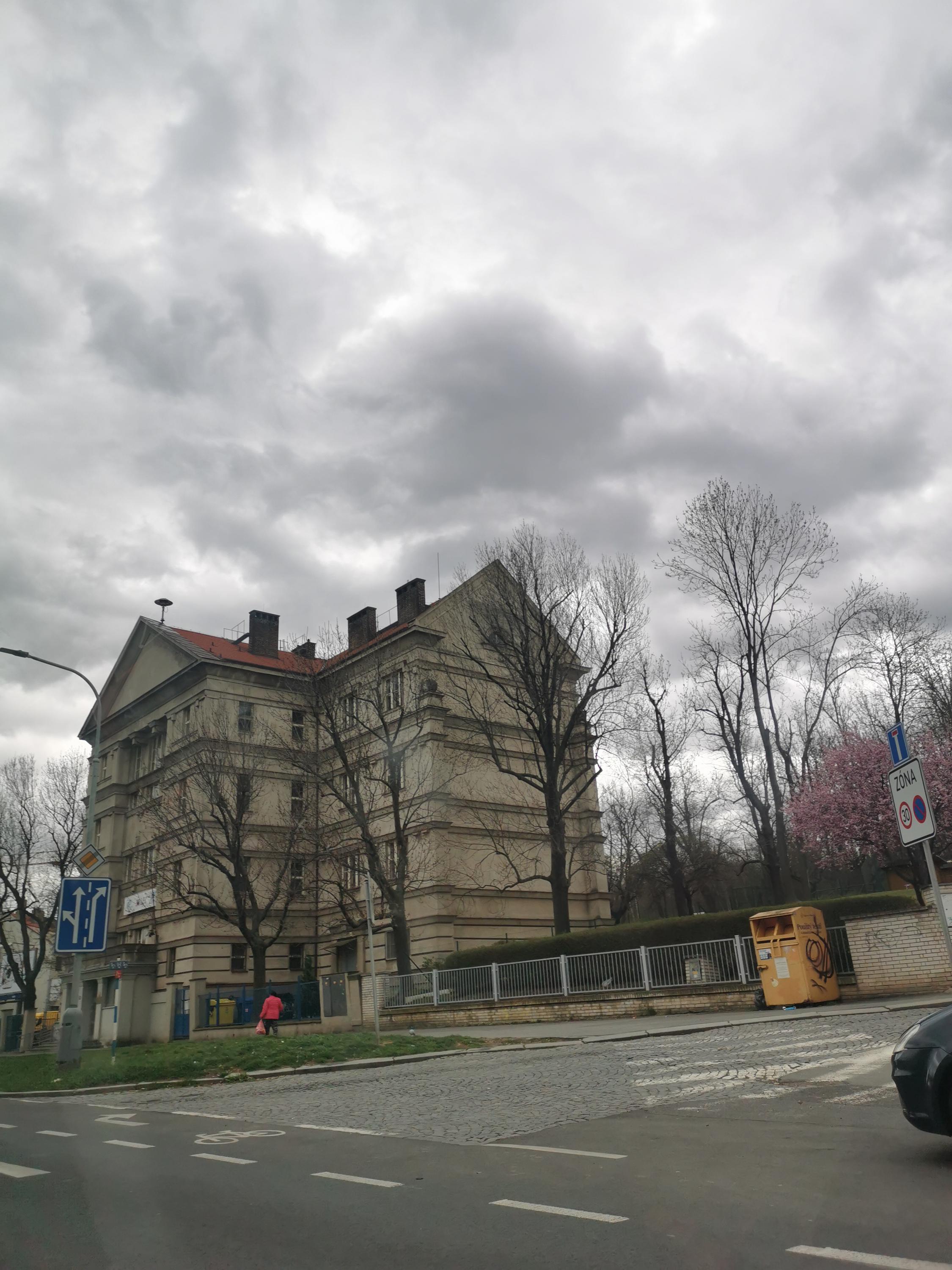 Gymnázium J. Seiferta, o.p.s. foto 3