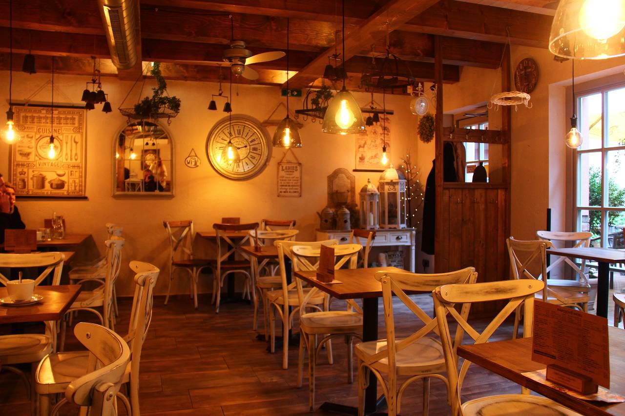 Café Interier & Bistro, TRADICE 1894 foto 4