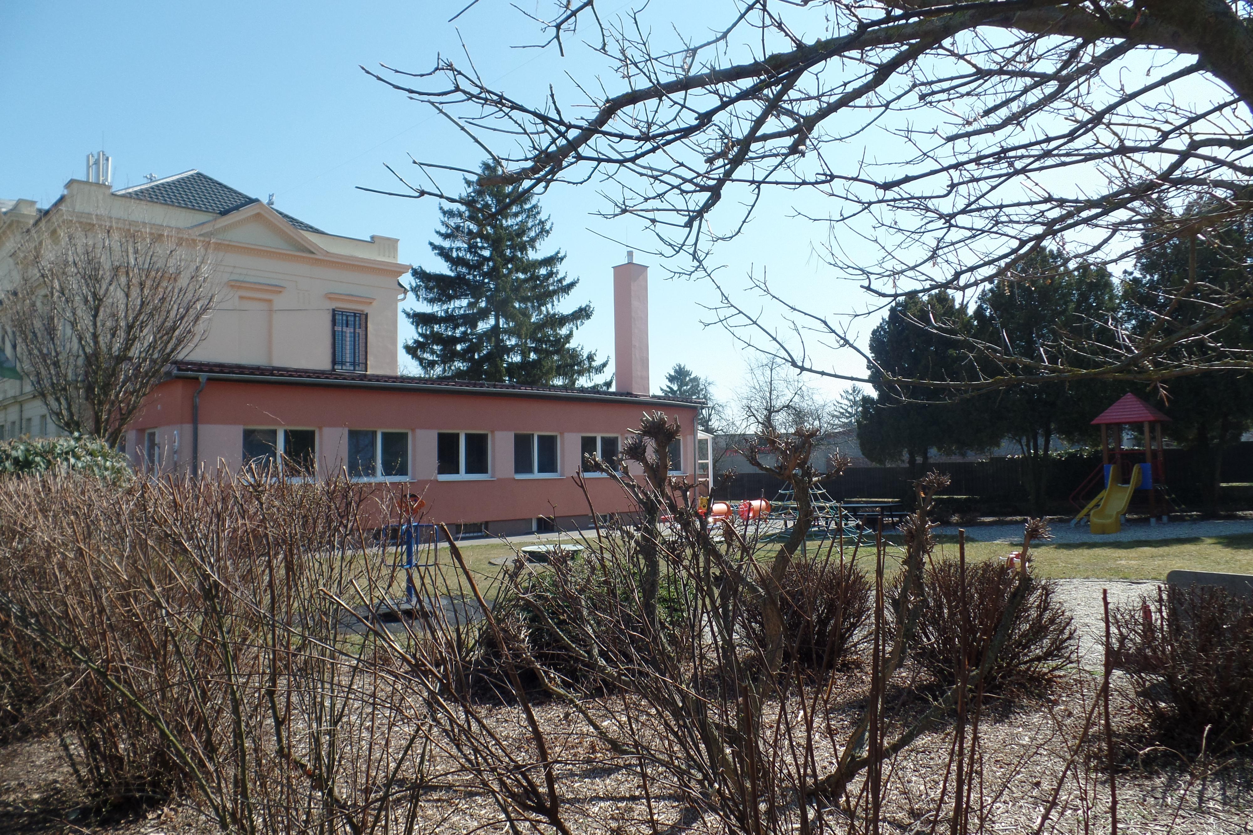 Mateřská škola Uhřičice, okres Přerov foto 4