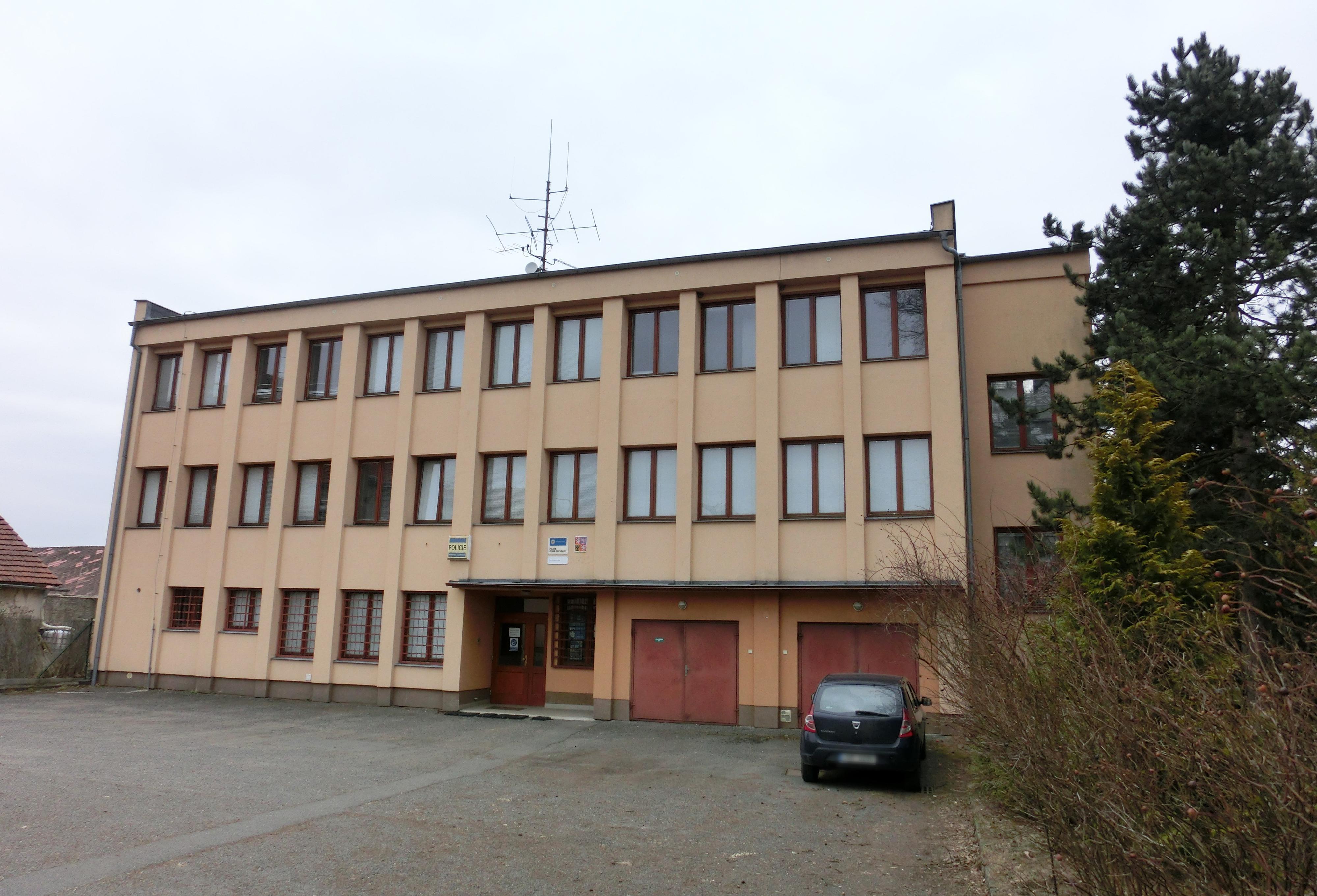 Policie ČR - Obvodní oddělení Milín foto 3