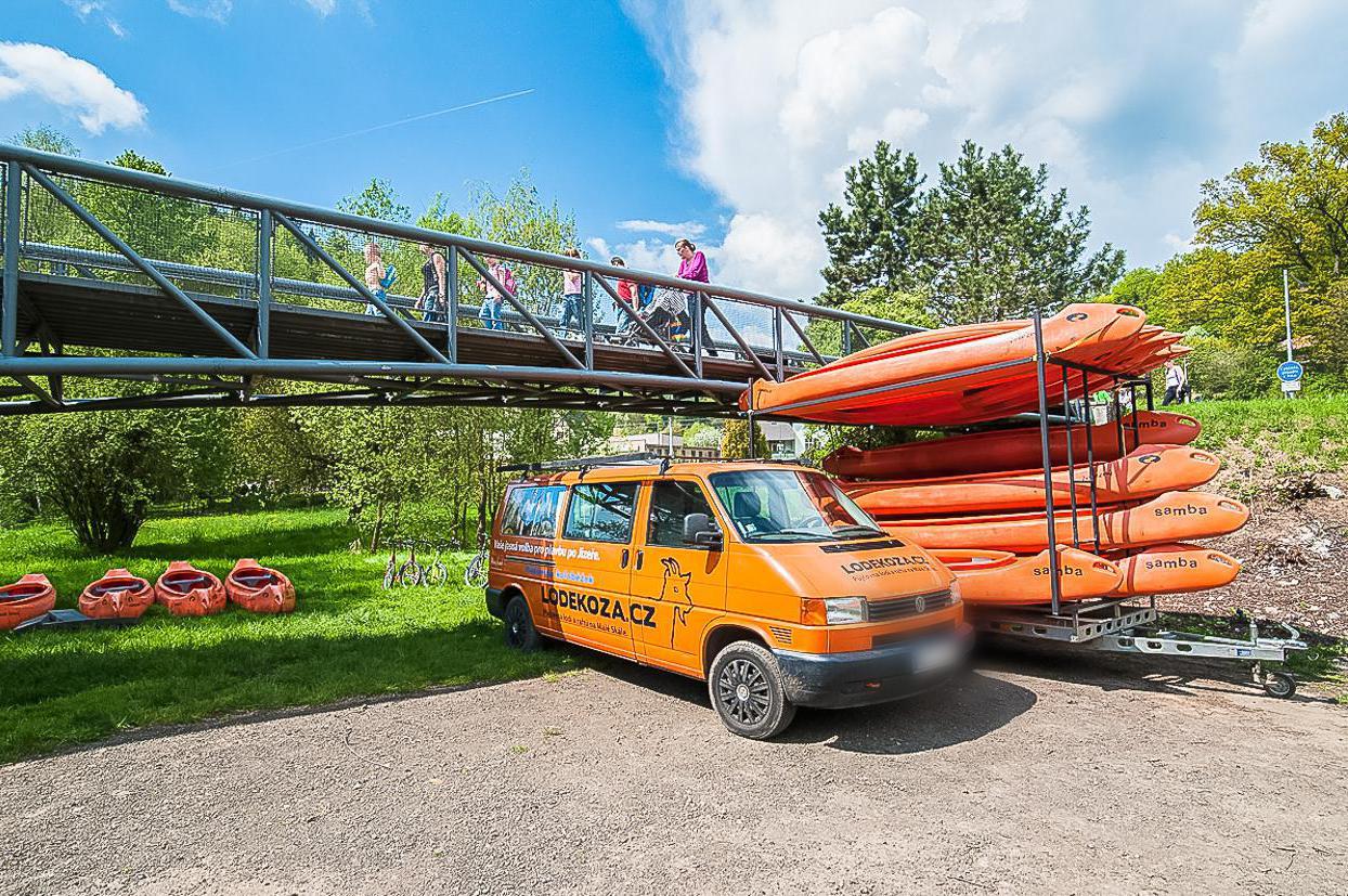 Lodekoza.cz - kanoe, rafty a koloběžky