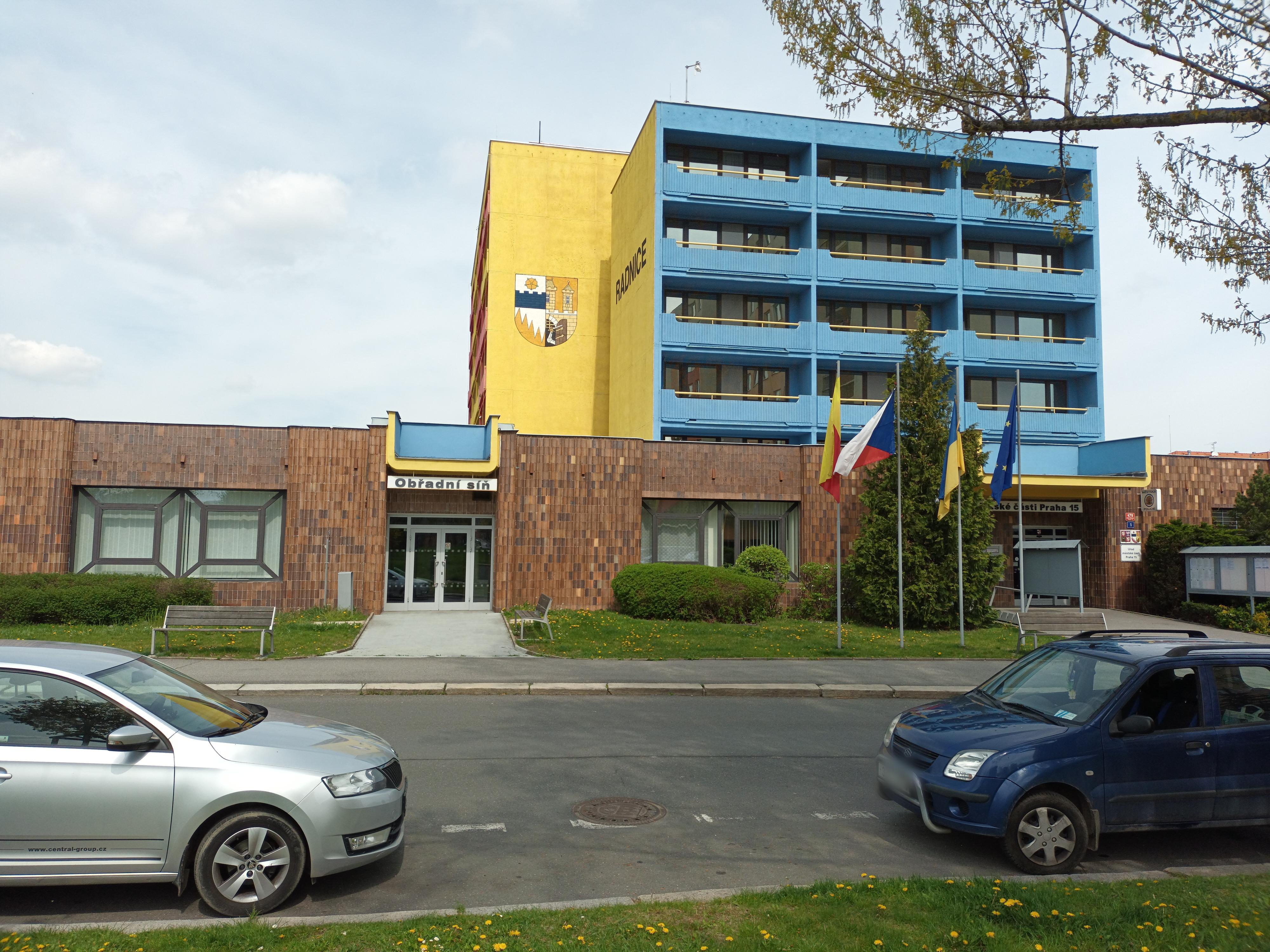 Úřad městské části Praha 15 foto 5