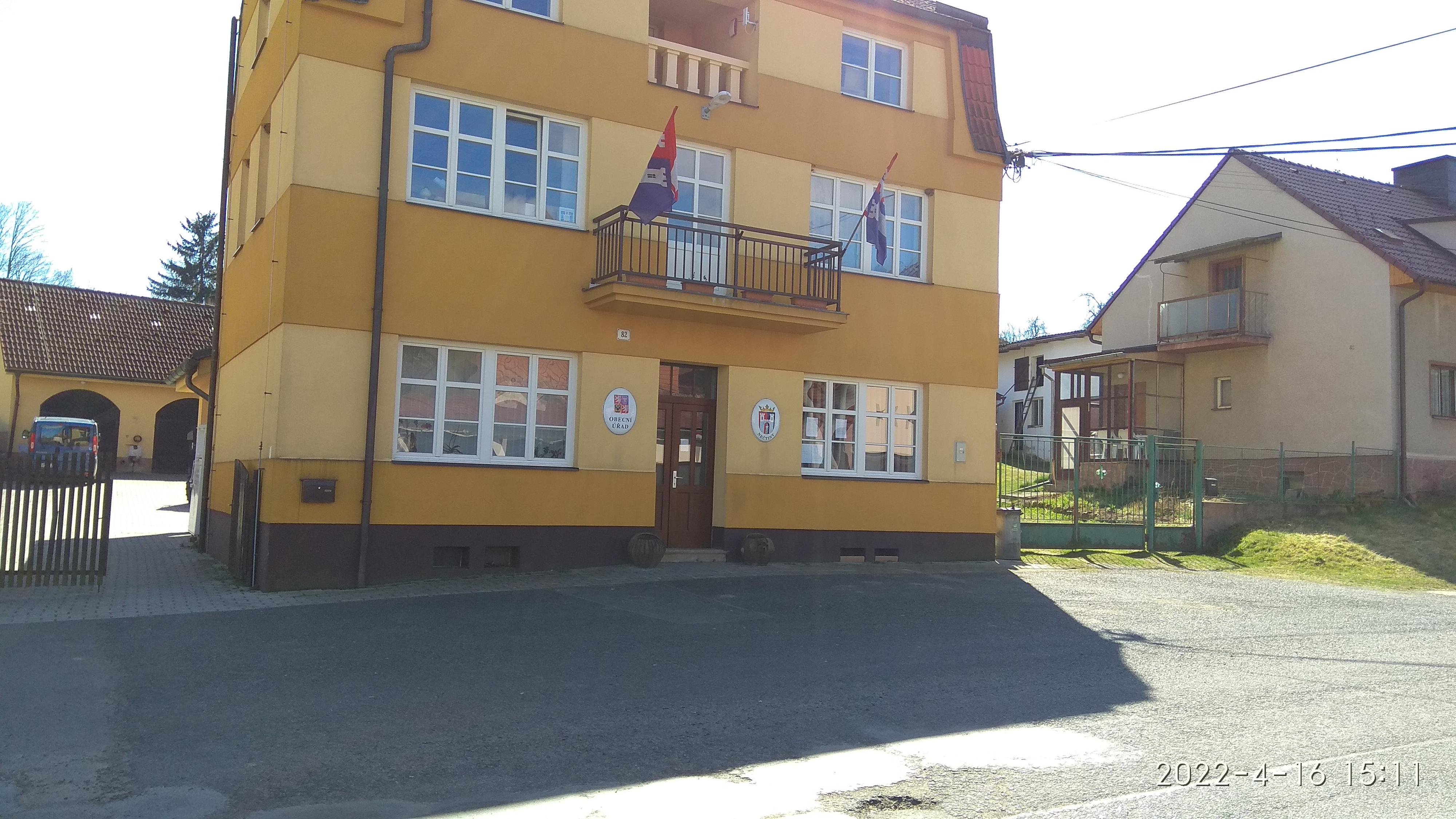 Nečtiny - obecní úřad foto 2