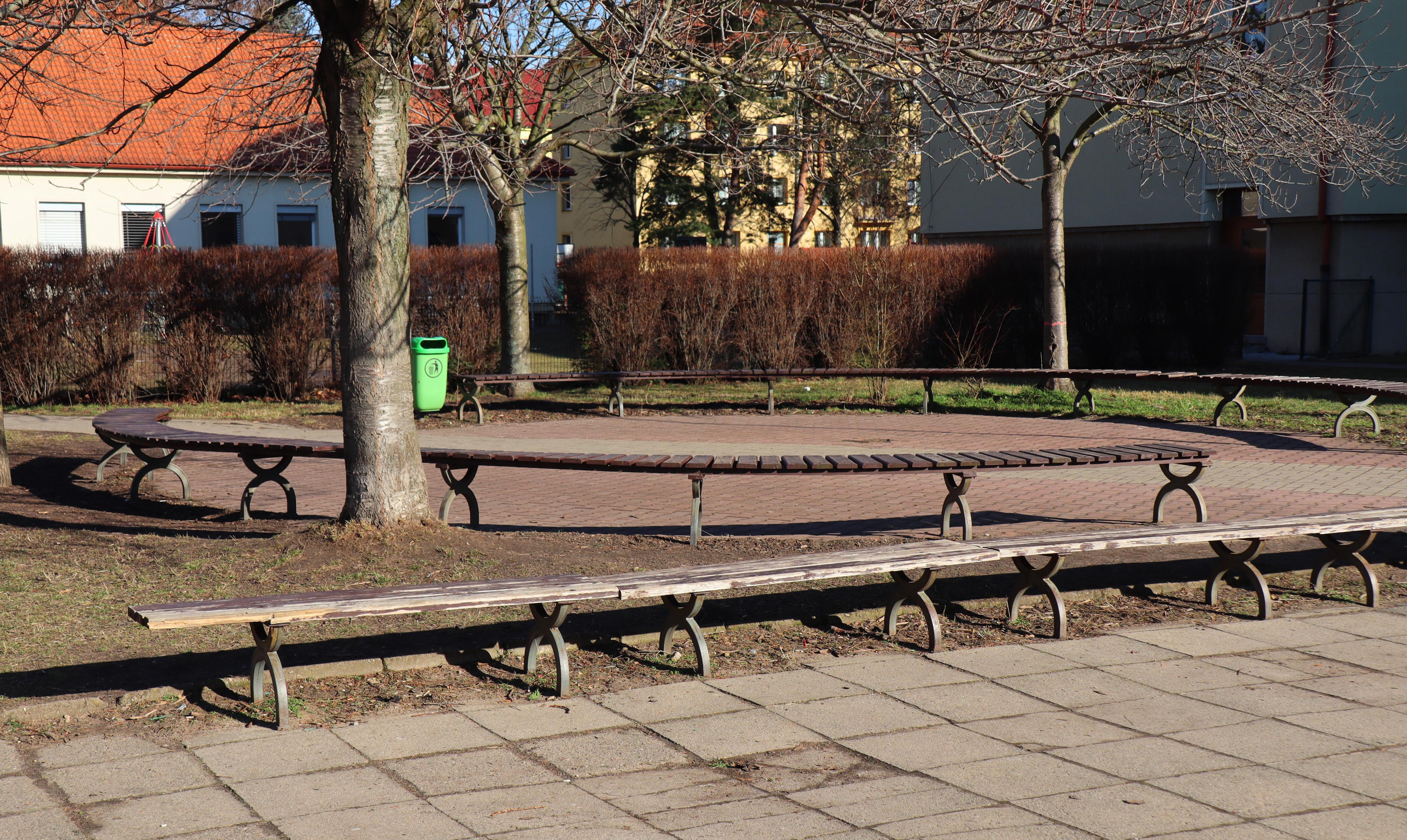 ZŠ Pardubice, Benešovo náměstí foto 6